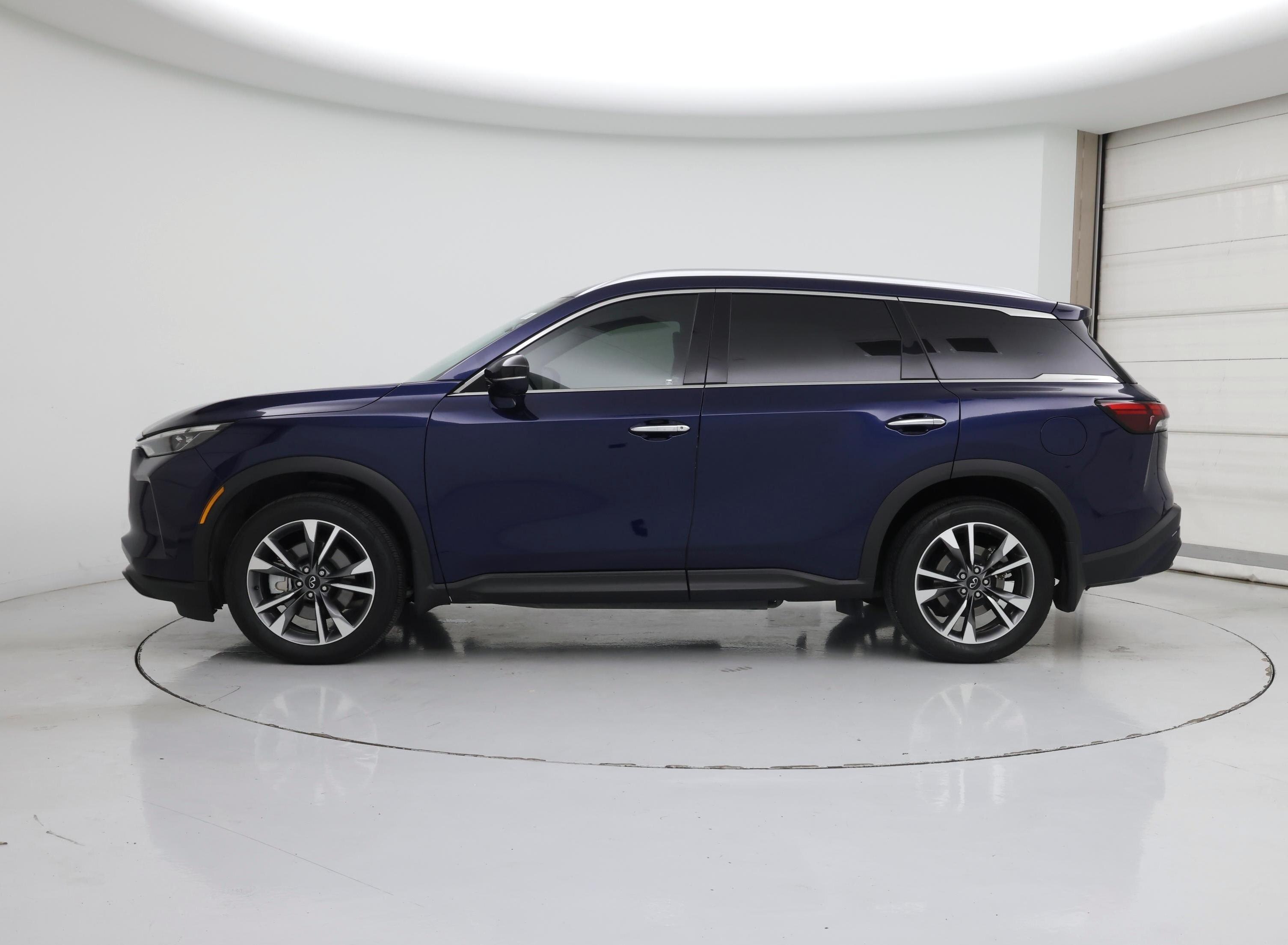 Thumbnail: 2023 INFINITI QX60 - 3