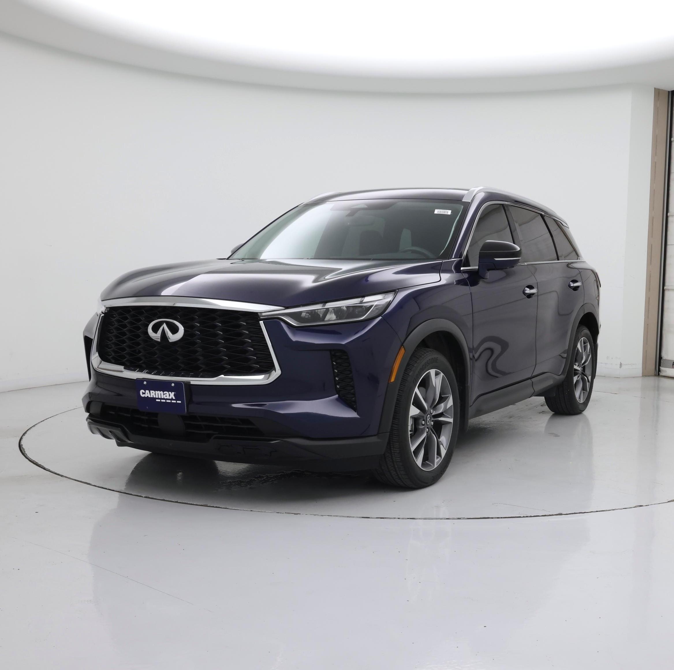 Thumbnail: 2023 INFINITI QX60 - 4