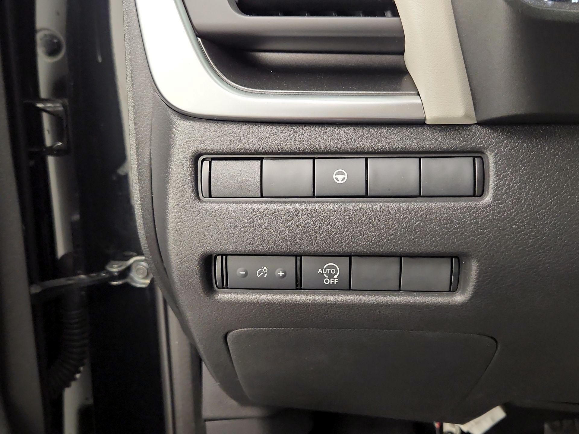 Thumbnail: 2023 Nissan Rogue - 13