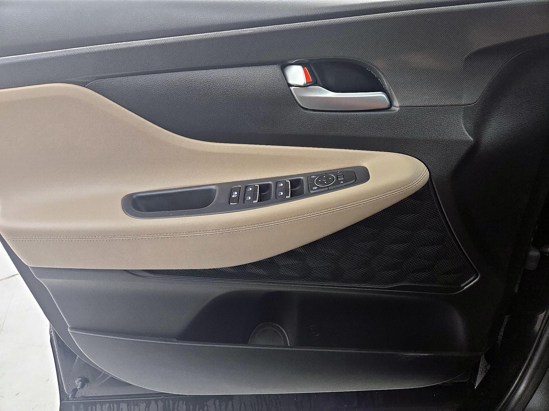 Thumbnail: 2023 Hyundai Santa Fe - 12