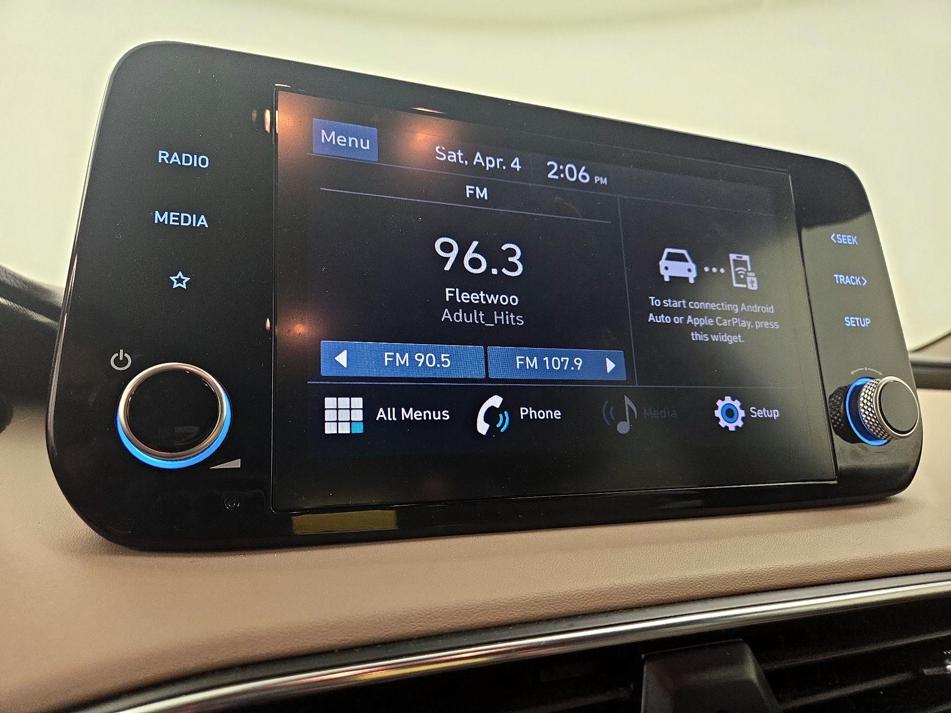 Thumbnail: 2023 Hyundai Santa Fe - 15