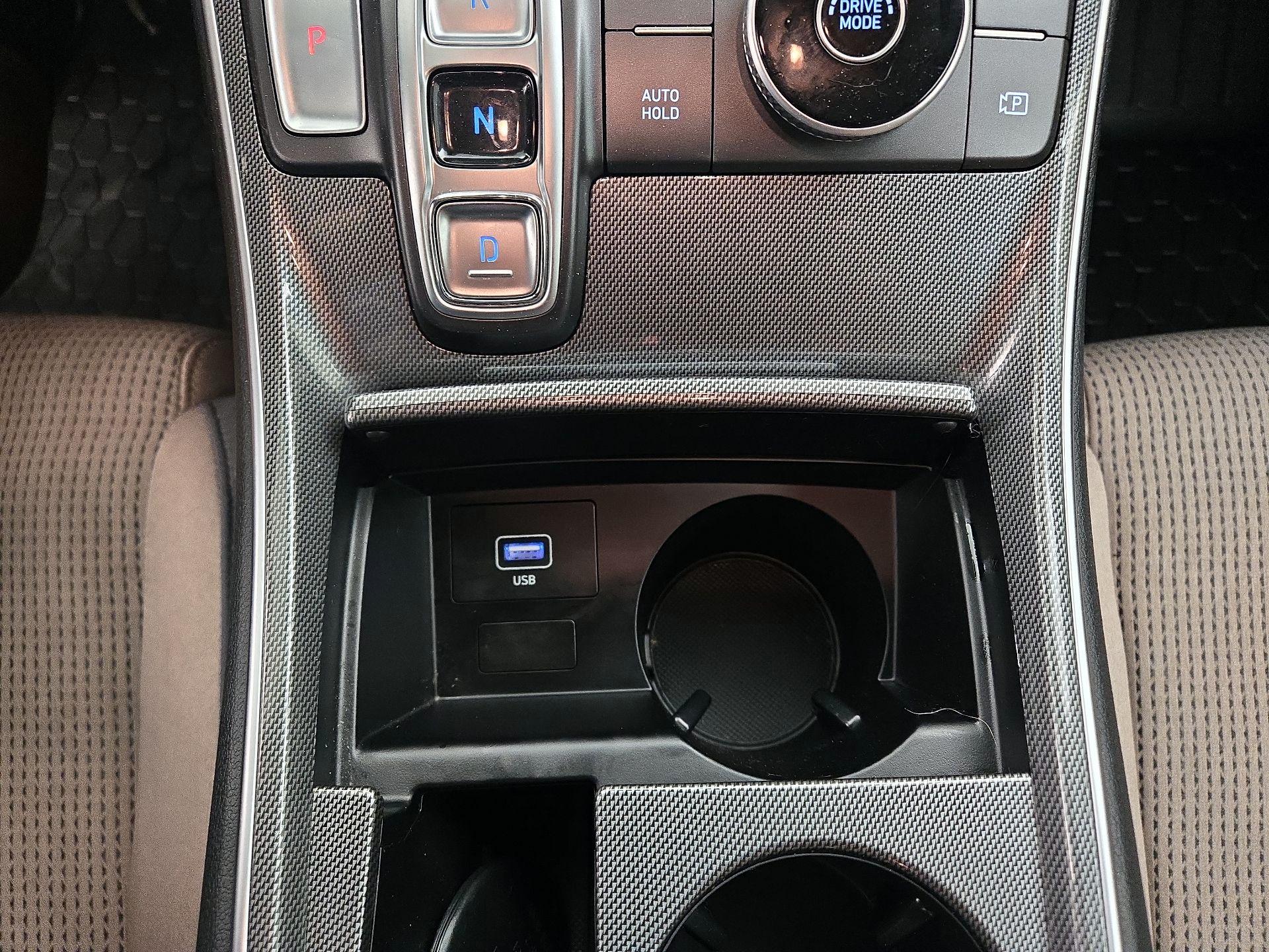 Thumbnail: 2023 Hyundai Santa Fe - 18