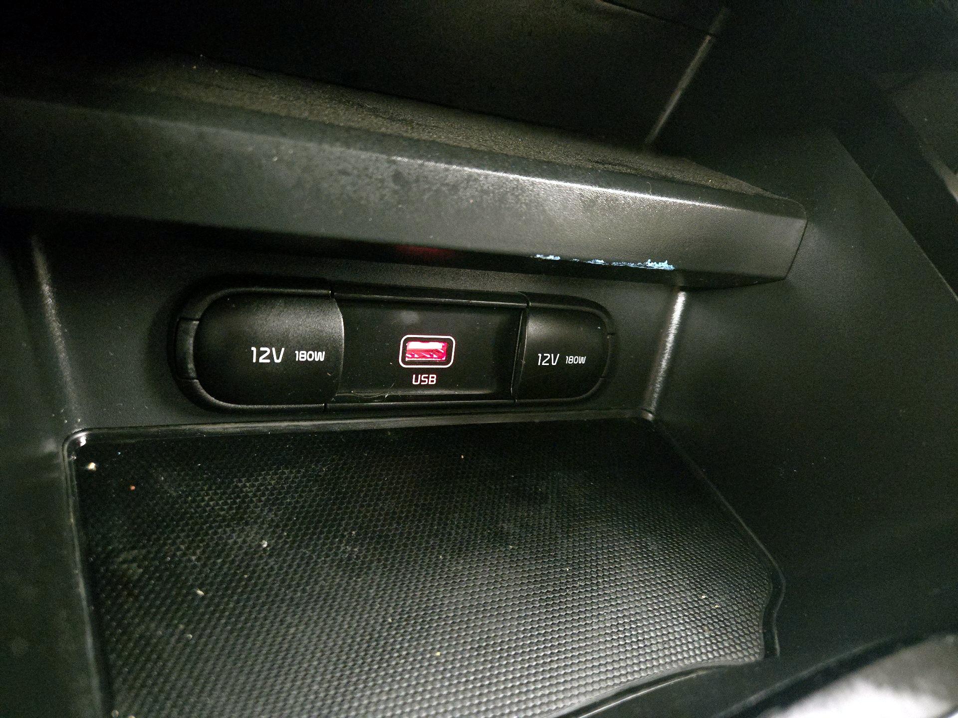 Thumbnail: 2022 Kia Soul - 18