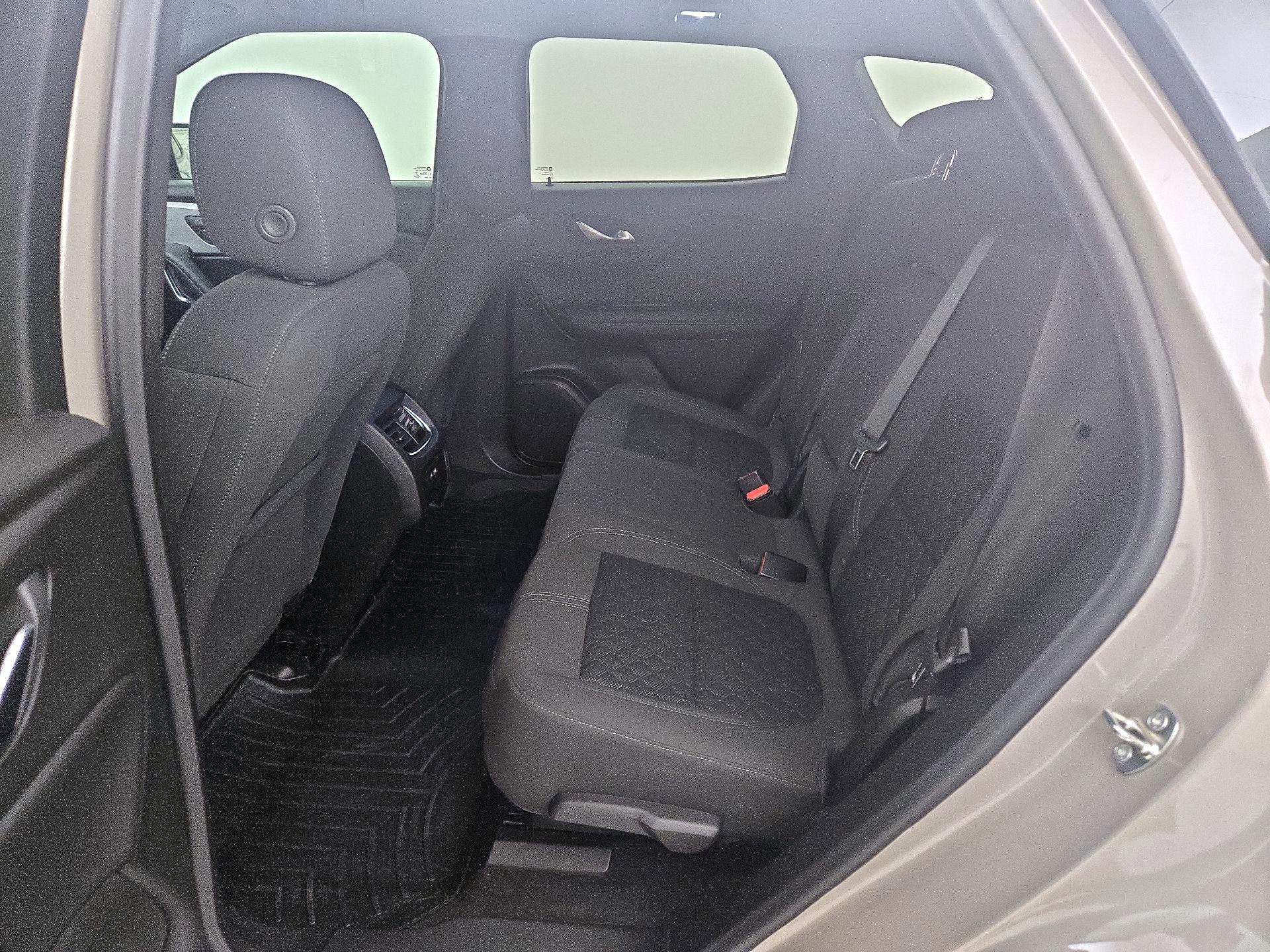 Thumbnail: 2021 Chevrolet Blazer - 19