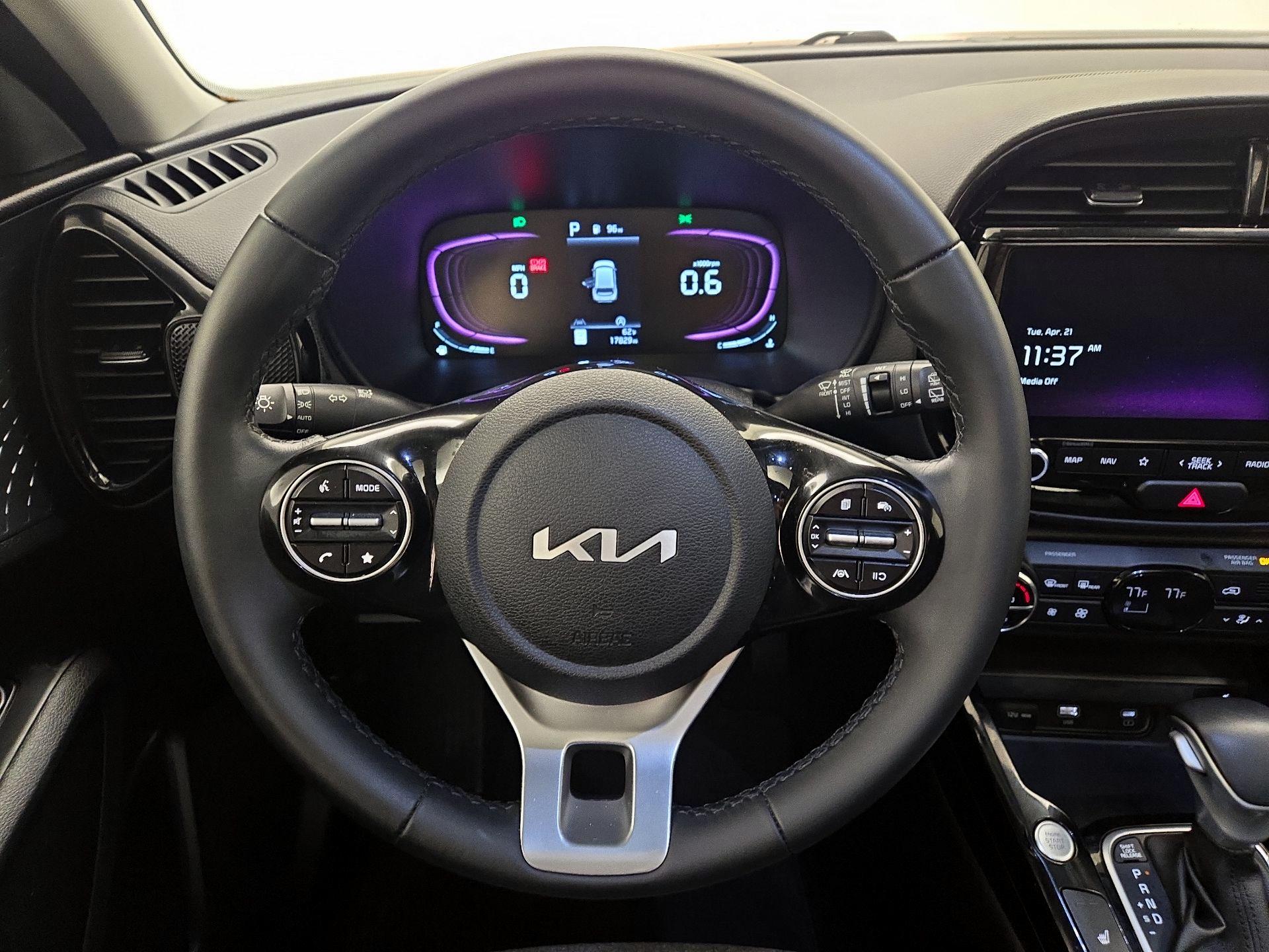 Thumbnail: 2023 Kia Soul - 10