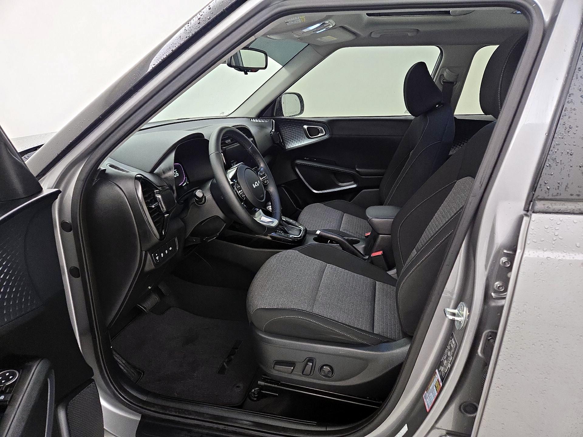 Thumbnail: 2023 Kia Soul - 11