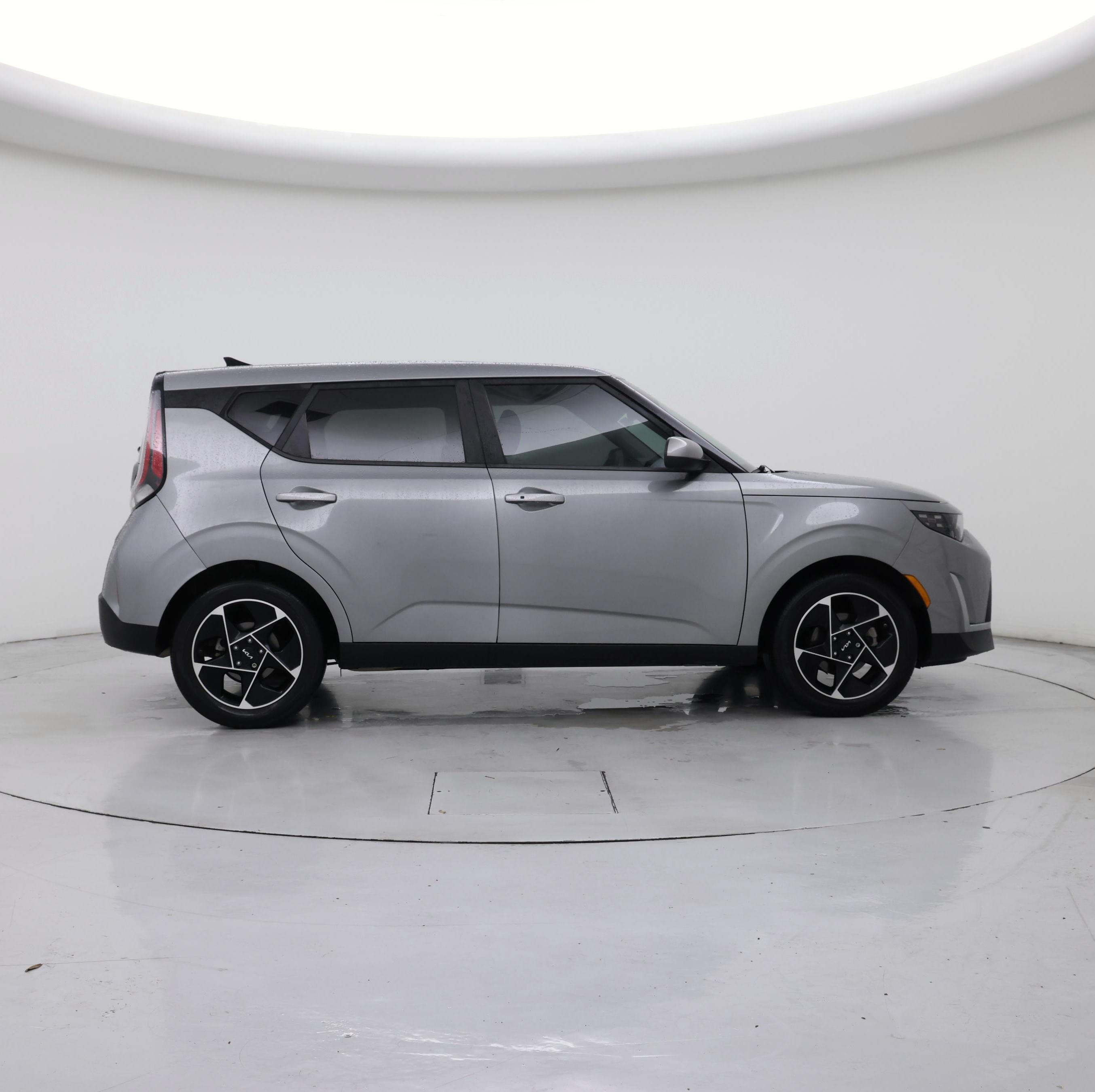 Thumbnail: 2023 Kia Soul - 7