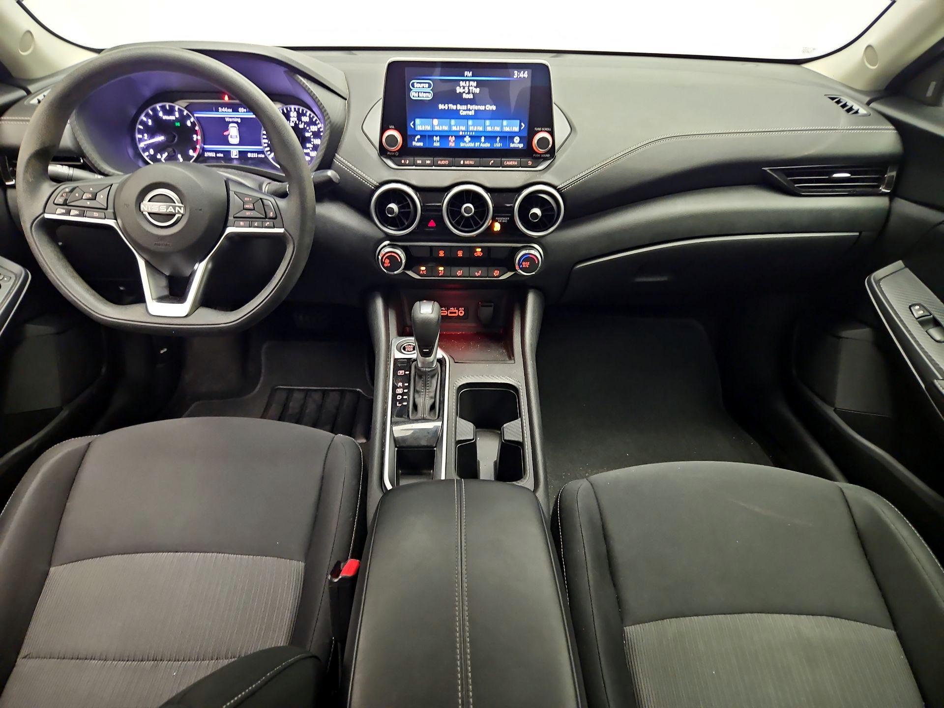 Thumbnail: 2024 Nissan Sentra - 9
