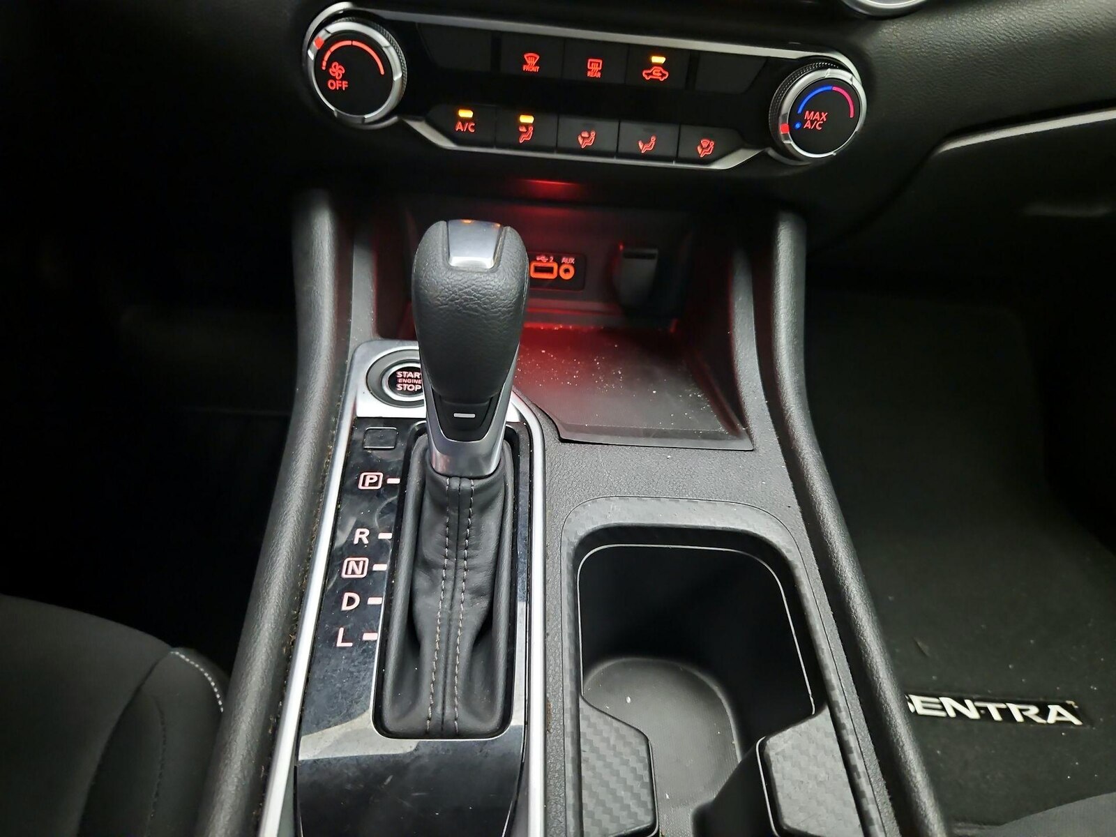 2024 Nissan Sentra SV - Photo 17