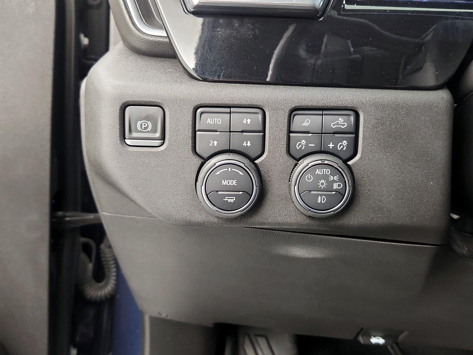 Thumbnail: 2022 Chevrolet Silverado 1500 - 13