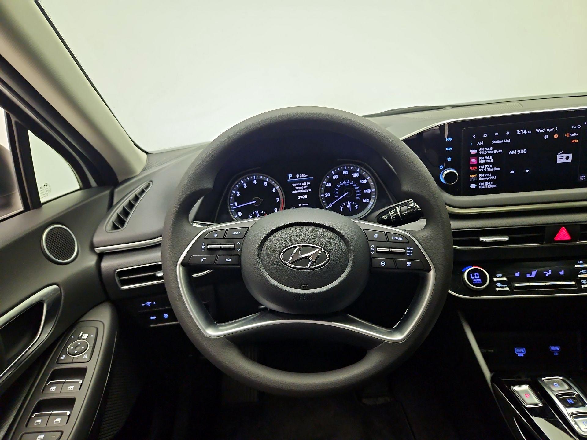 Thumbnail: 2023 Hyundai Sonata - 10