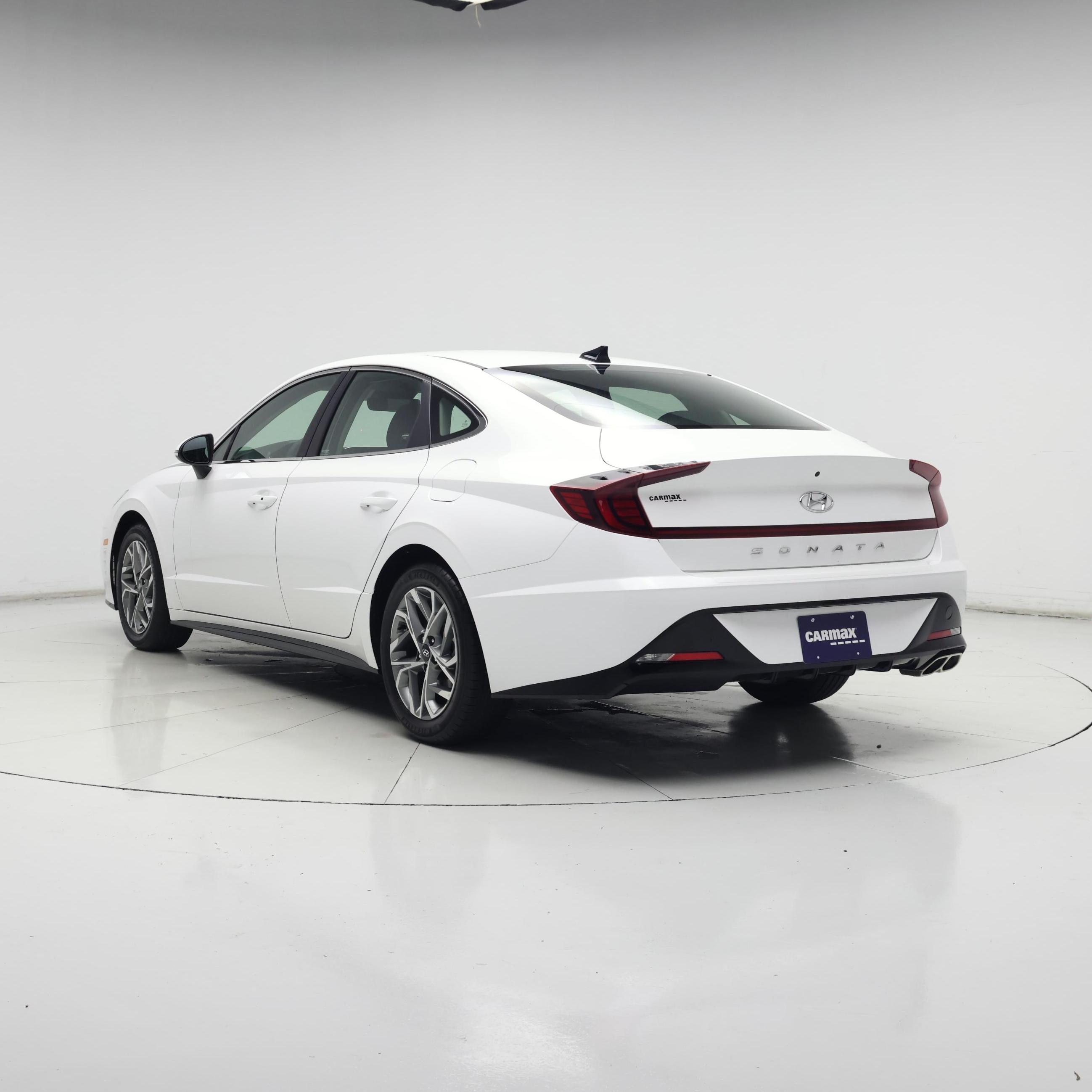 Thumbnail: 2023 Hyundai Sonata - 2