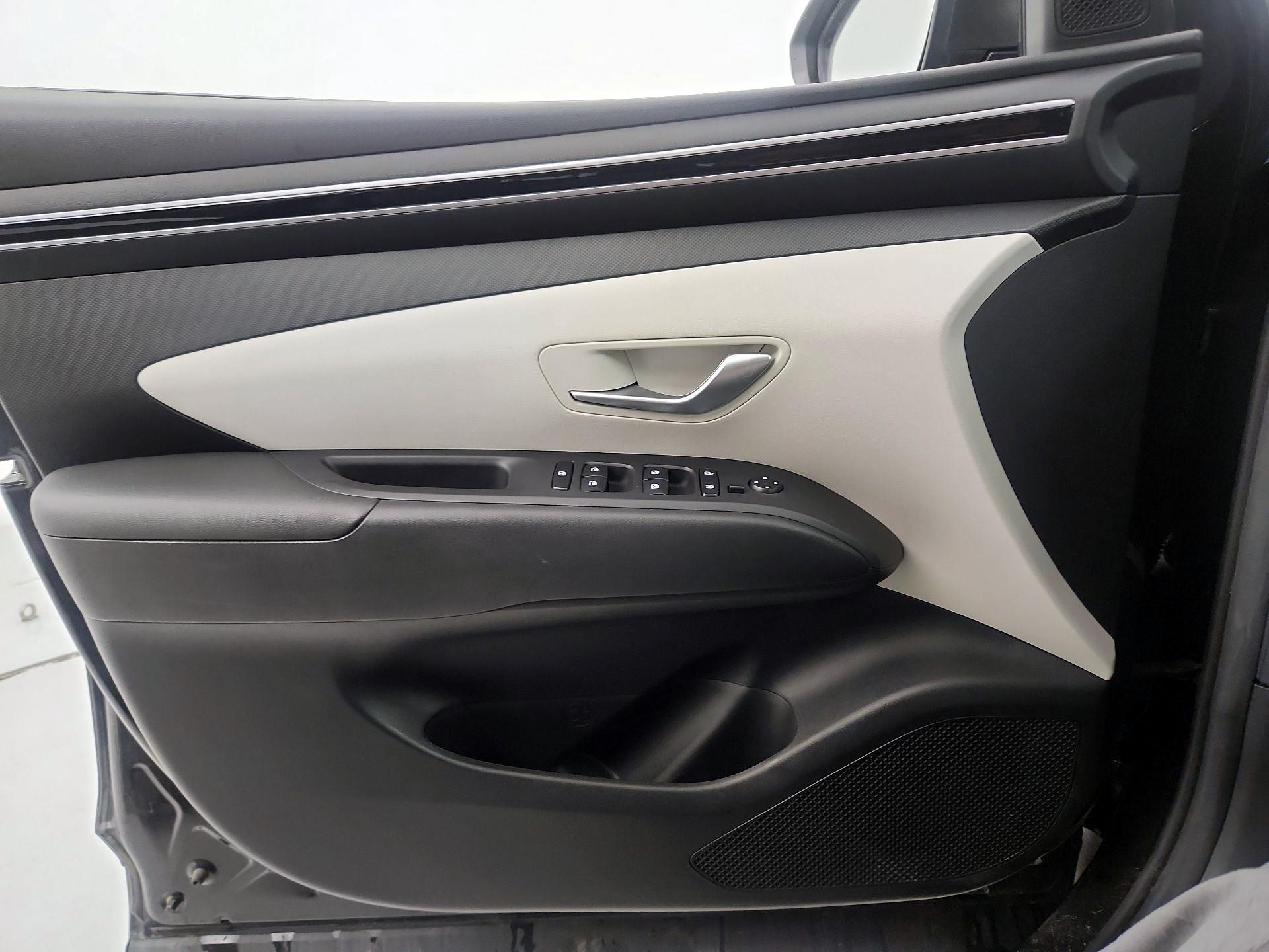 Thumbnail: 2023 Hyundai Tucson - 12