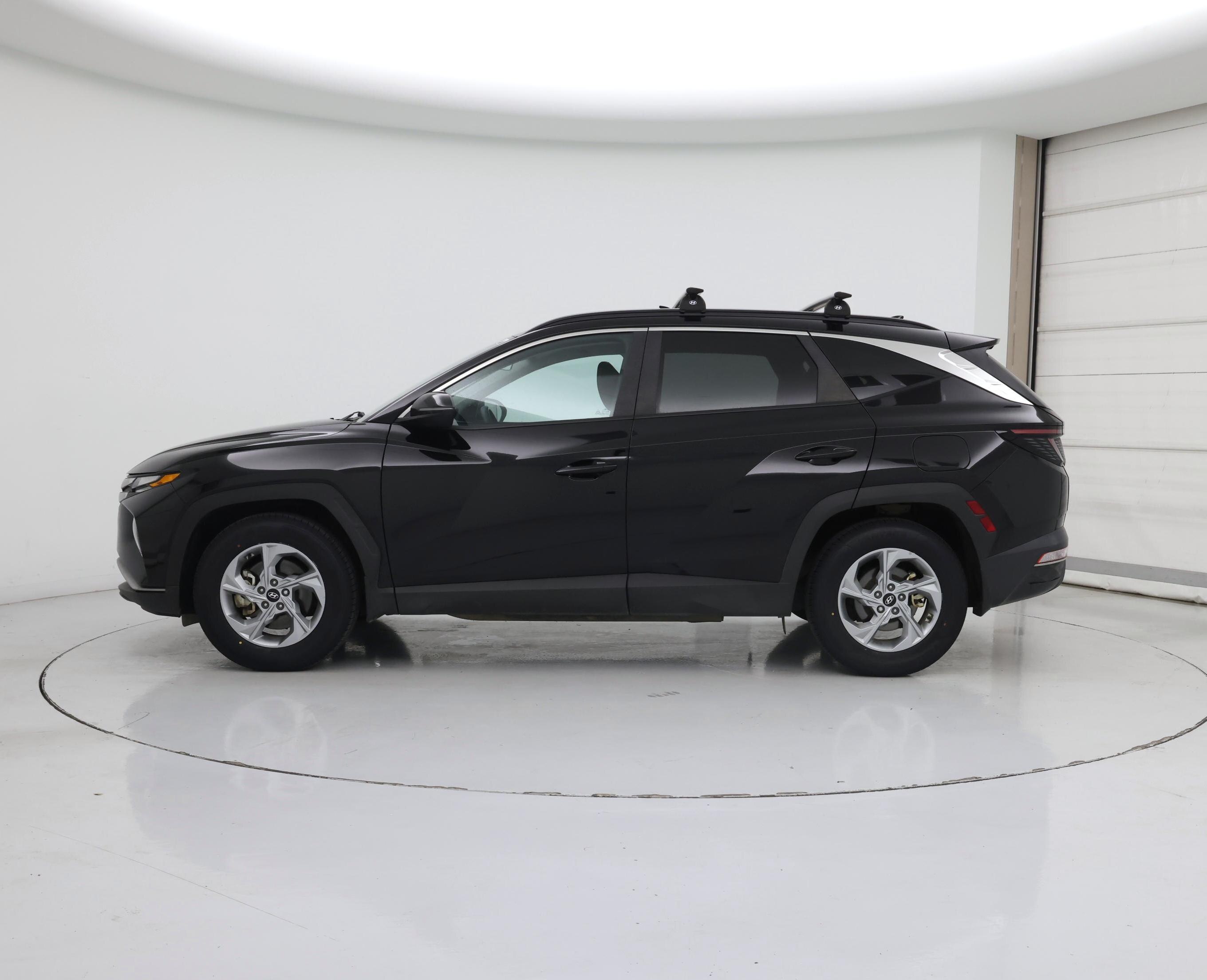 Thumbnail: 2023 Hyundai Tucson - 3
