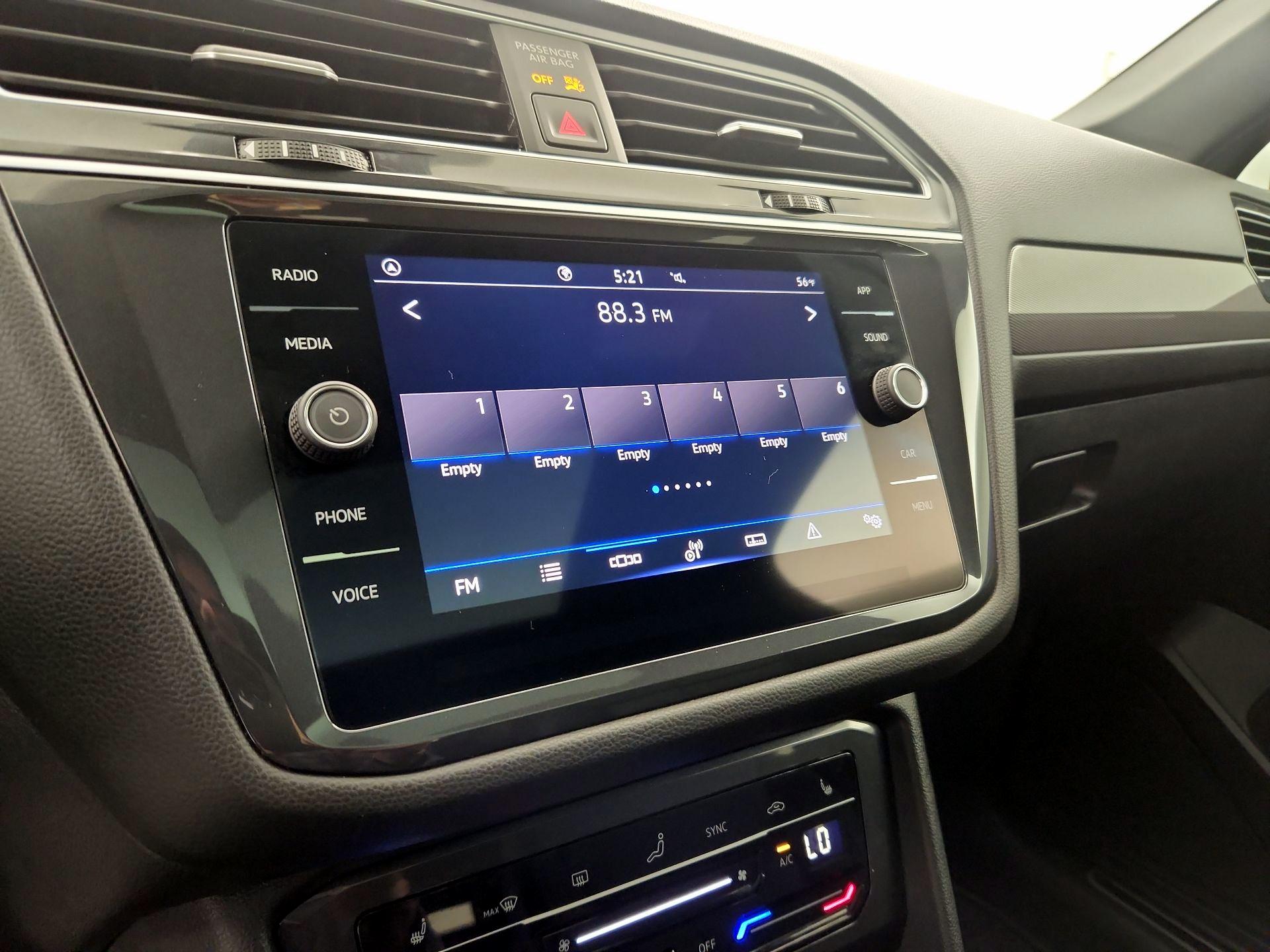 Thumbnail: 2024 Volkswagen Tiguan - 15