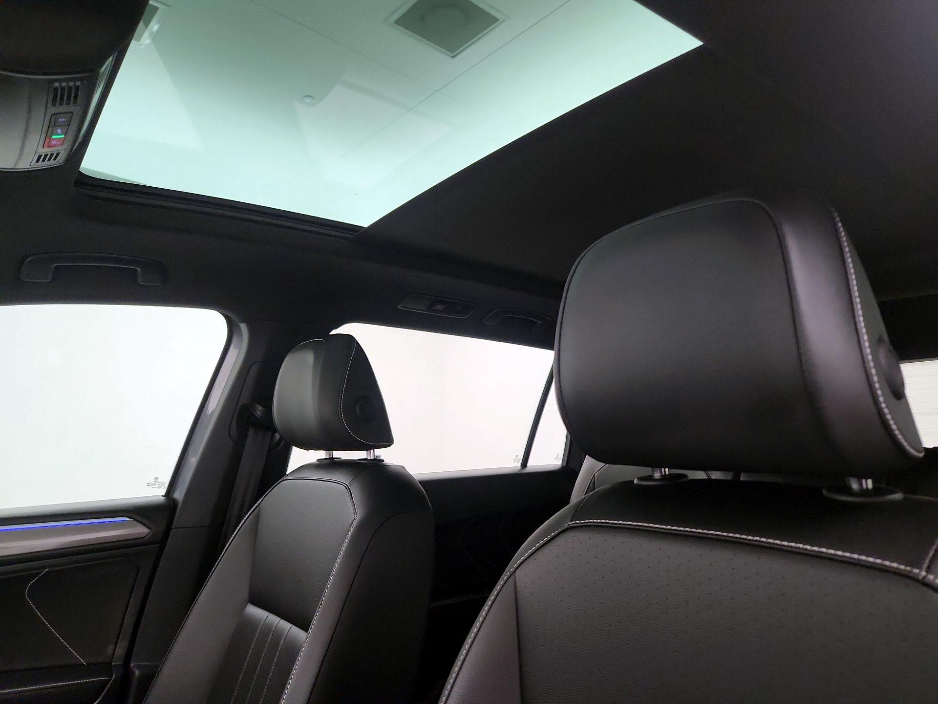 Thumbnail: 2024 Volkswagen Tiguan - 19