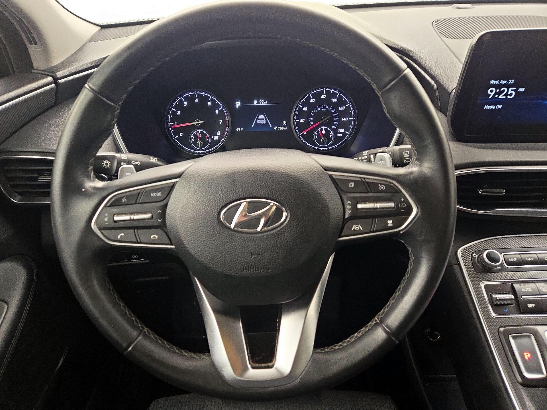 Thumbnail: 2023 Hyundai Santa Fe - 10