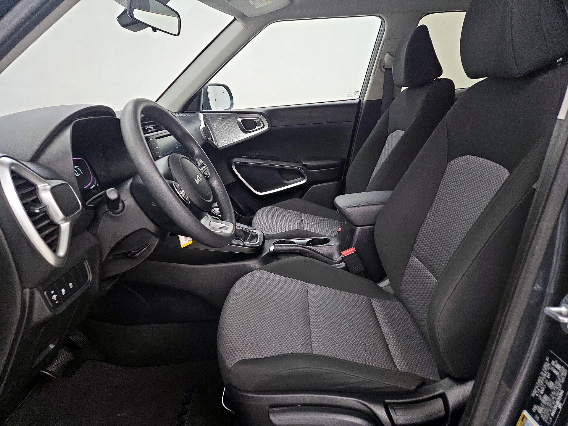 Thumbnail: 2024 Kia Soul - 11