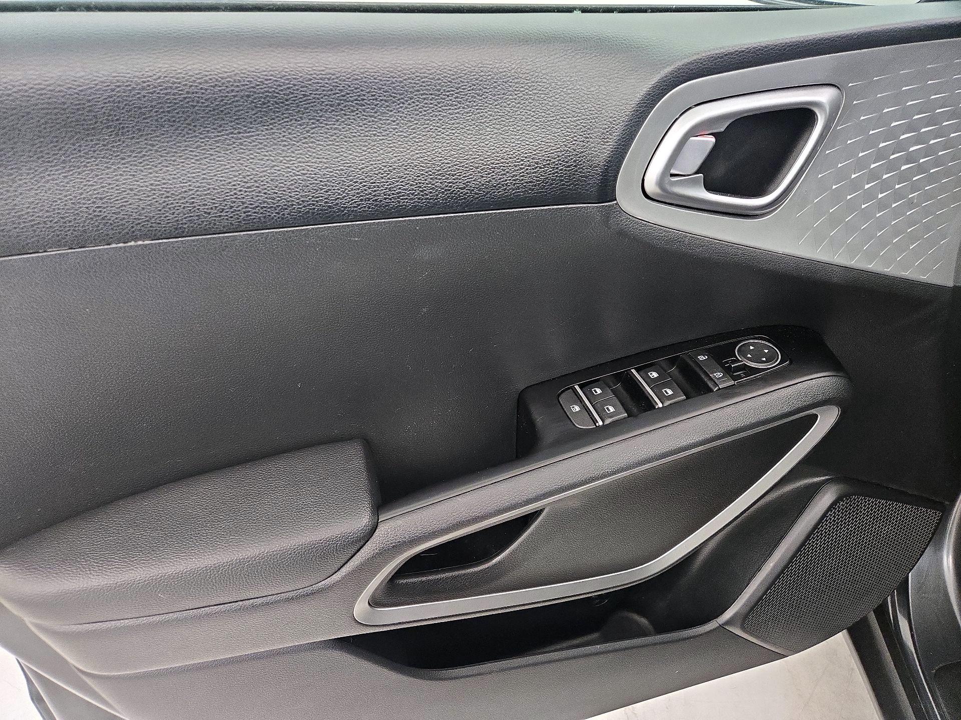 Thumbnail: 2024 Kia Soul - 12