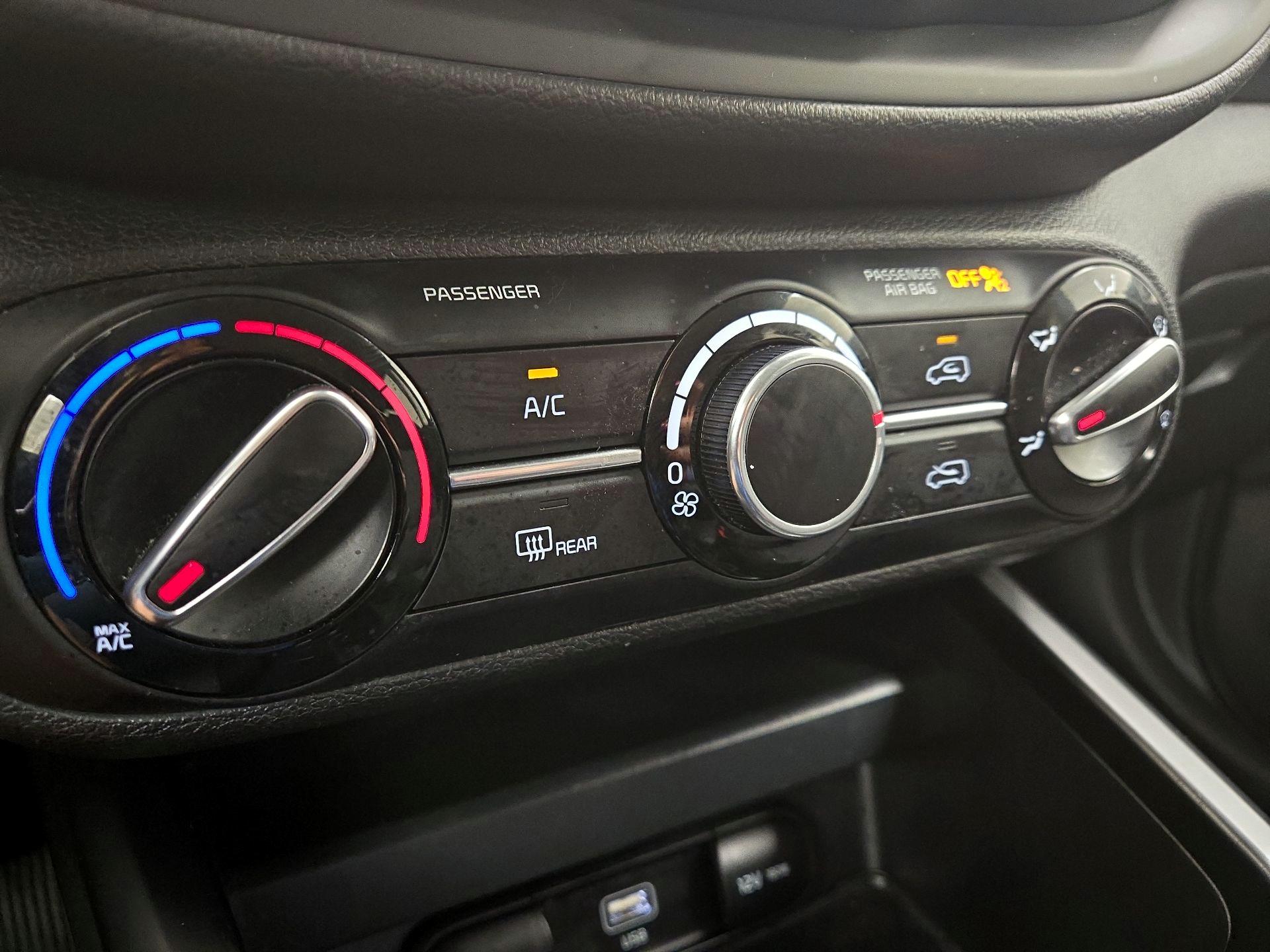 Thumbnail: 2024 Kia Soul - 16