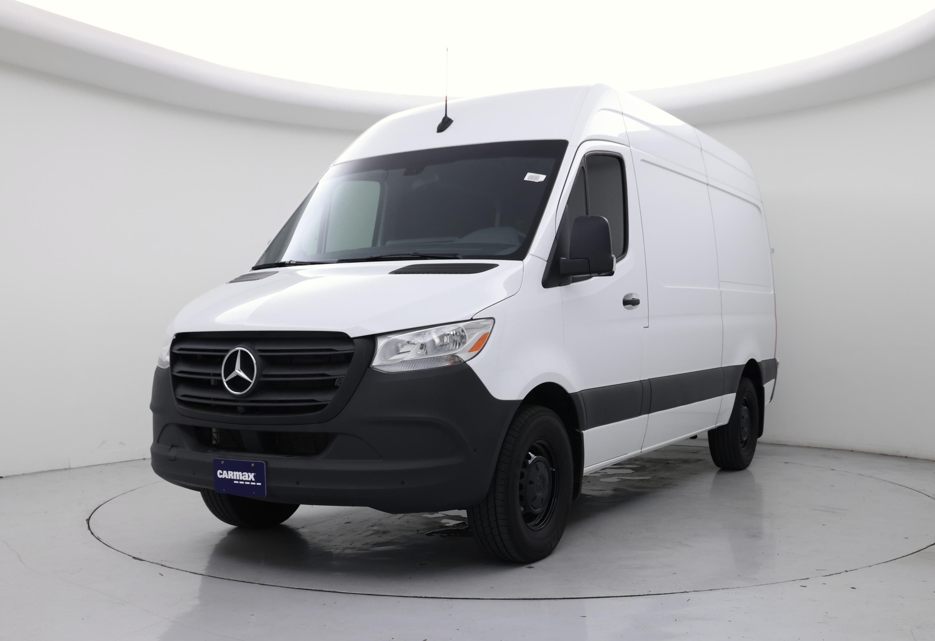 Thumbnail: 2023 Mercedes-Benz Sprinter - 4