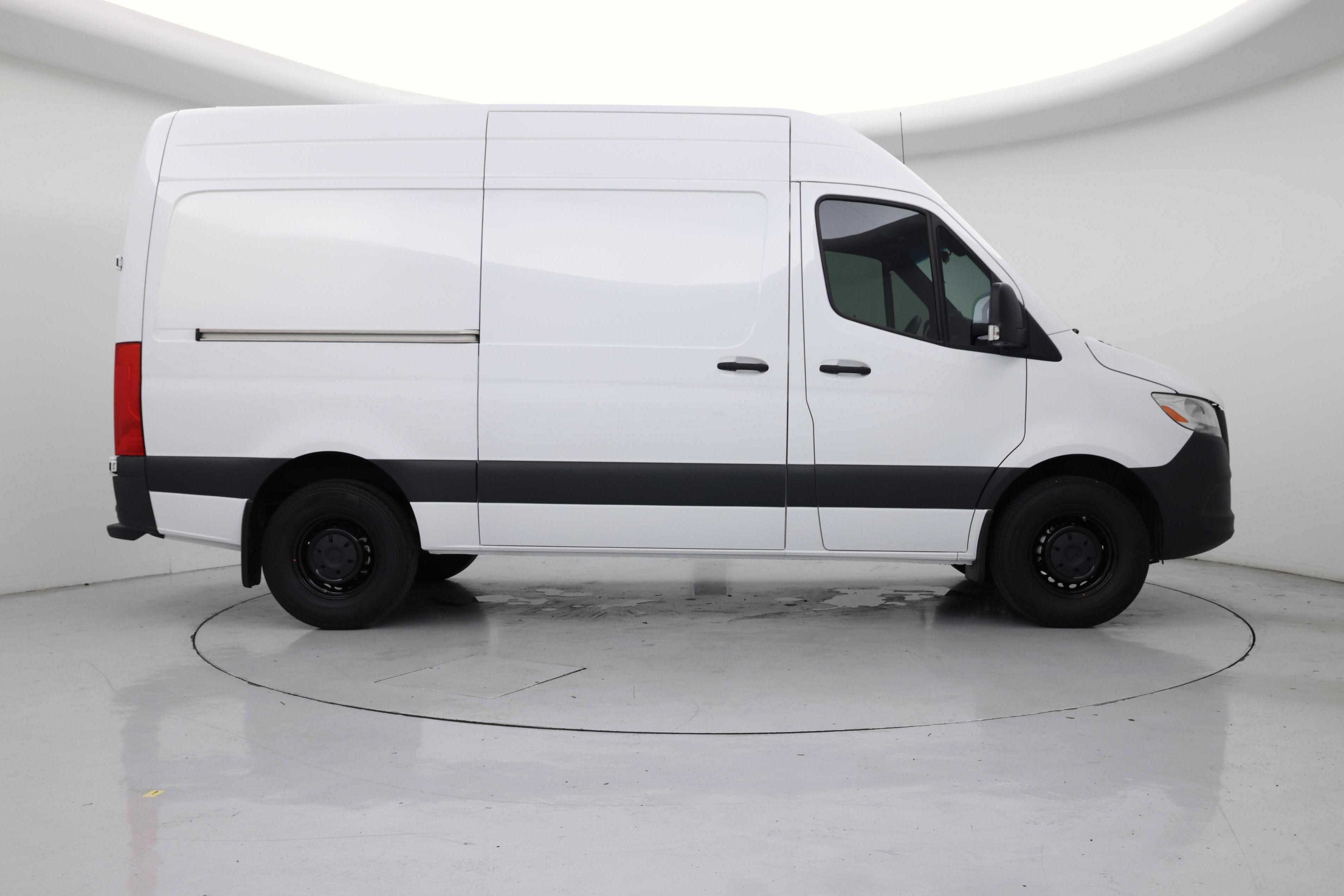 Thumbnail: 2023 Mercedes-Benz Sprinter - 7