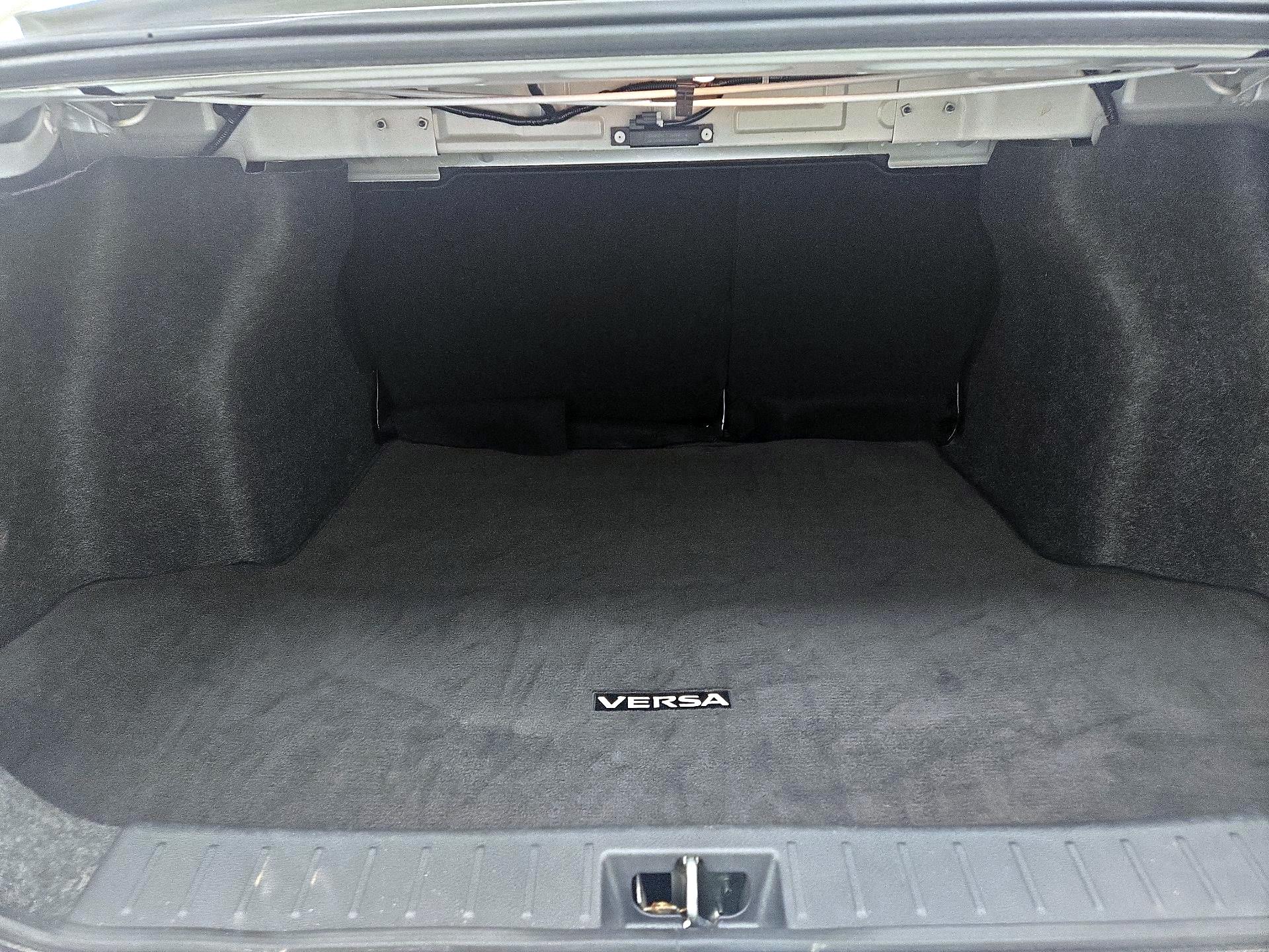 Thumbnail: 2020 Nissan Versa - 20