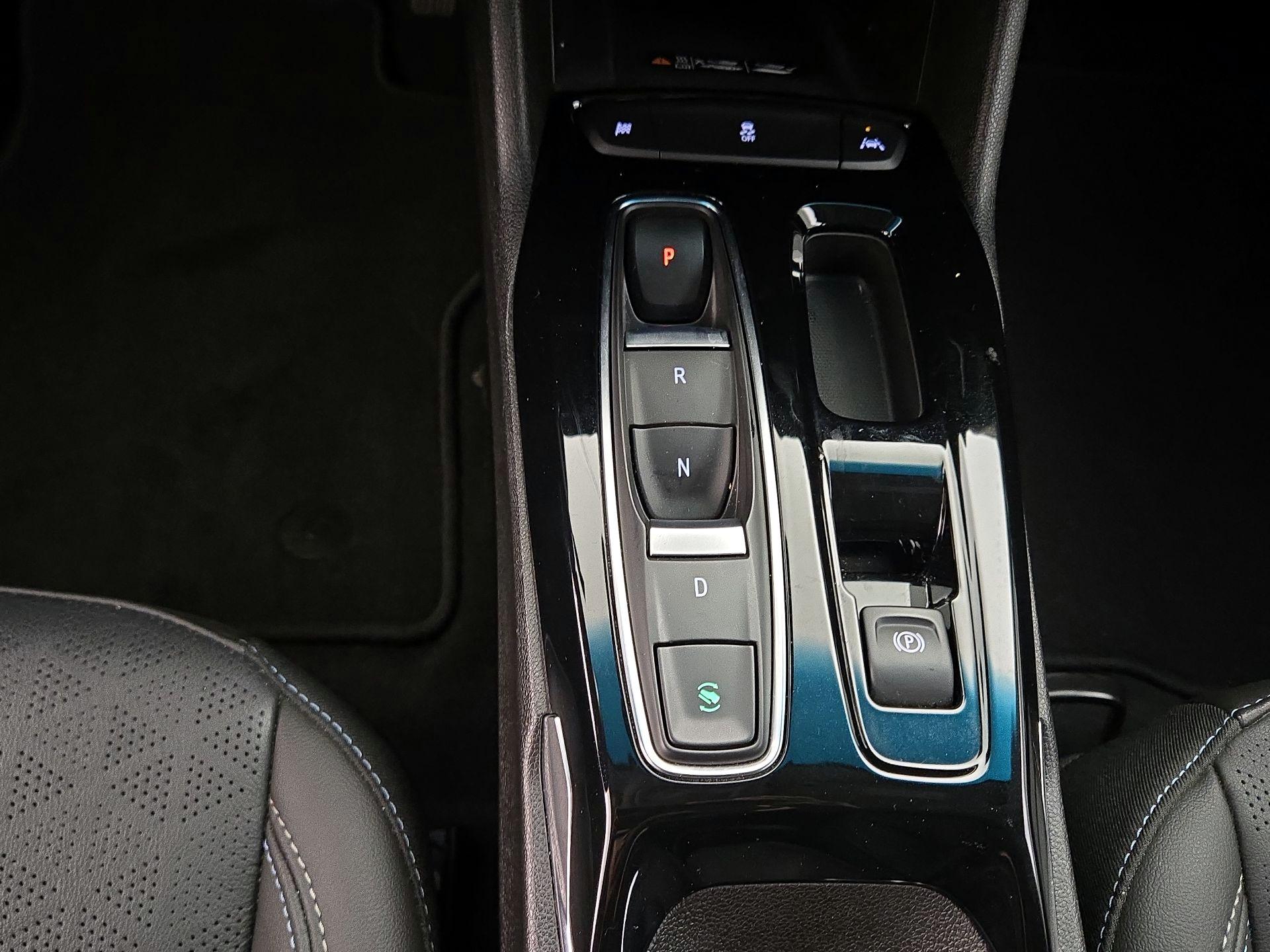 Thumbnail: 2023 Chevrolet Bolt EV - 17