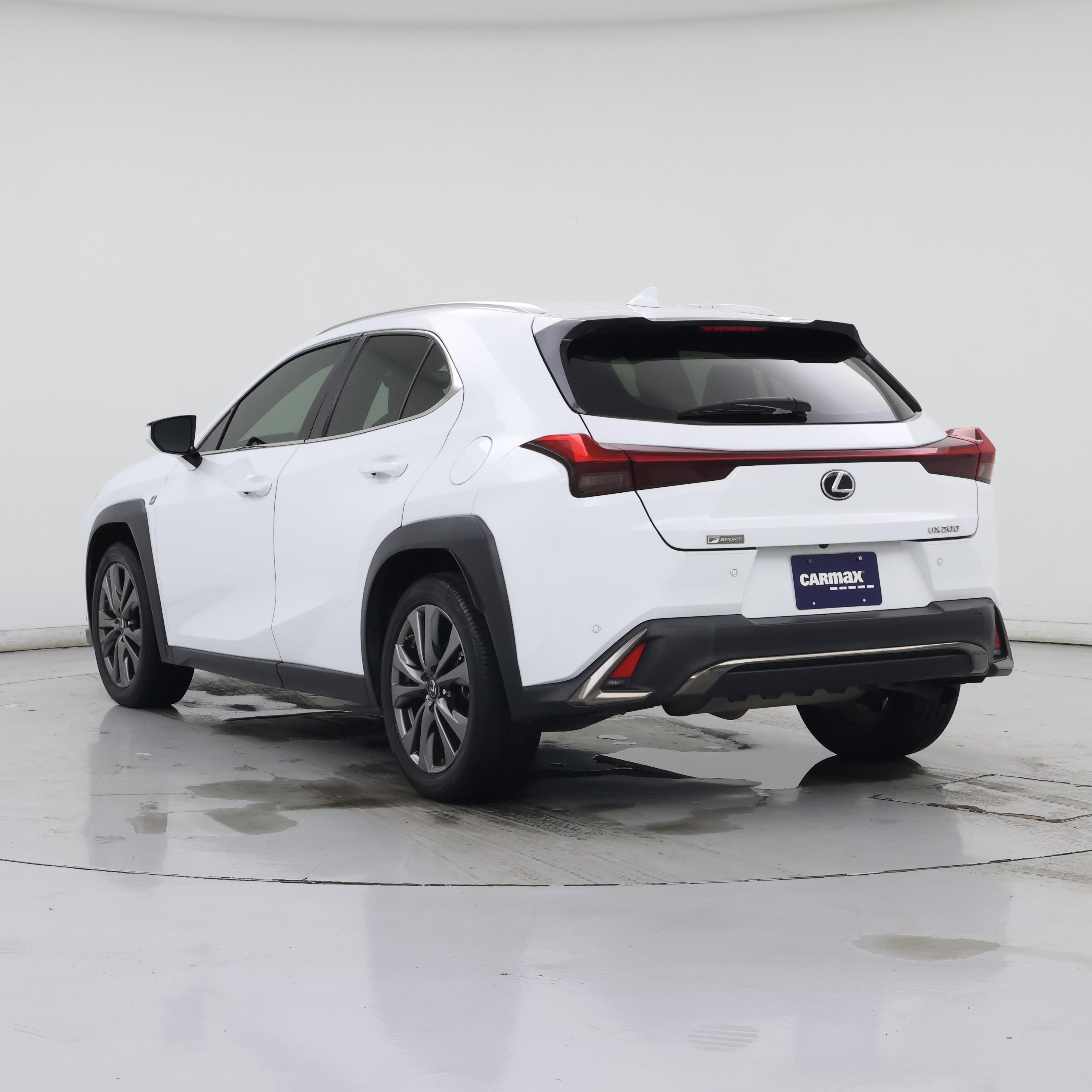 Thumbnail: 2019 Lexus UX - 2