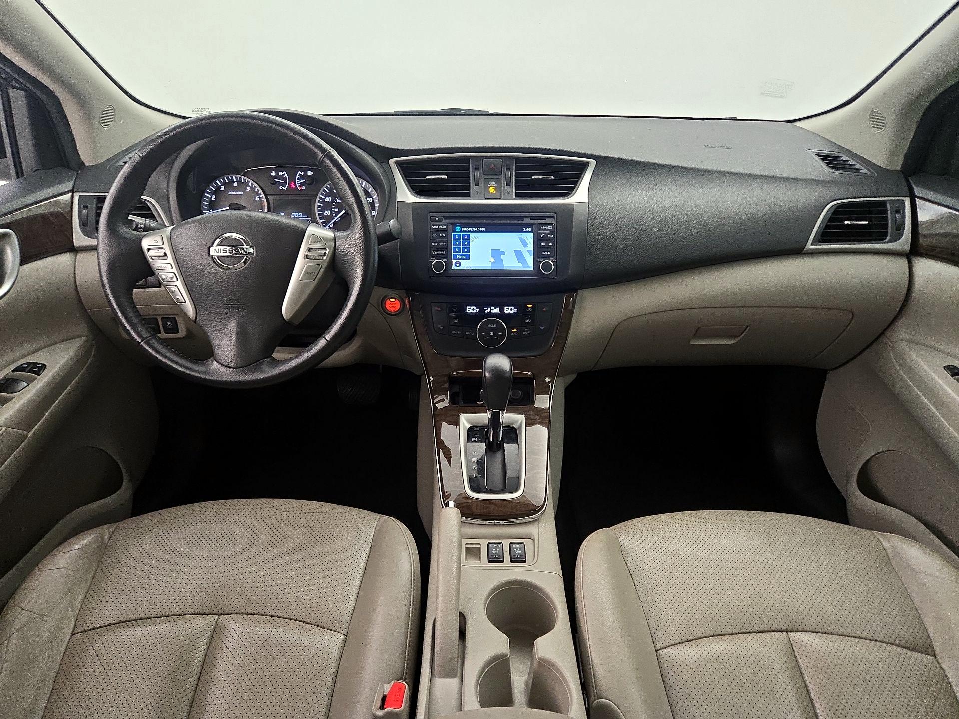 Thumbnail: 2015 Nissan Sentra - 9
