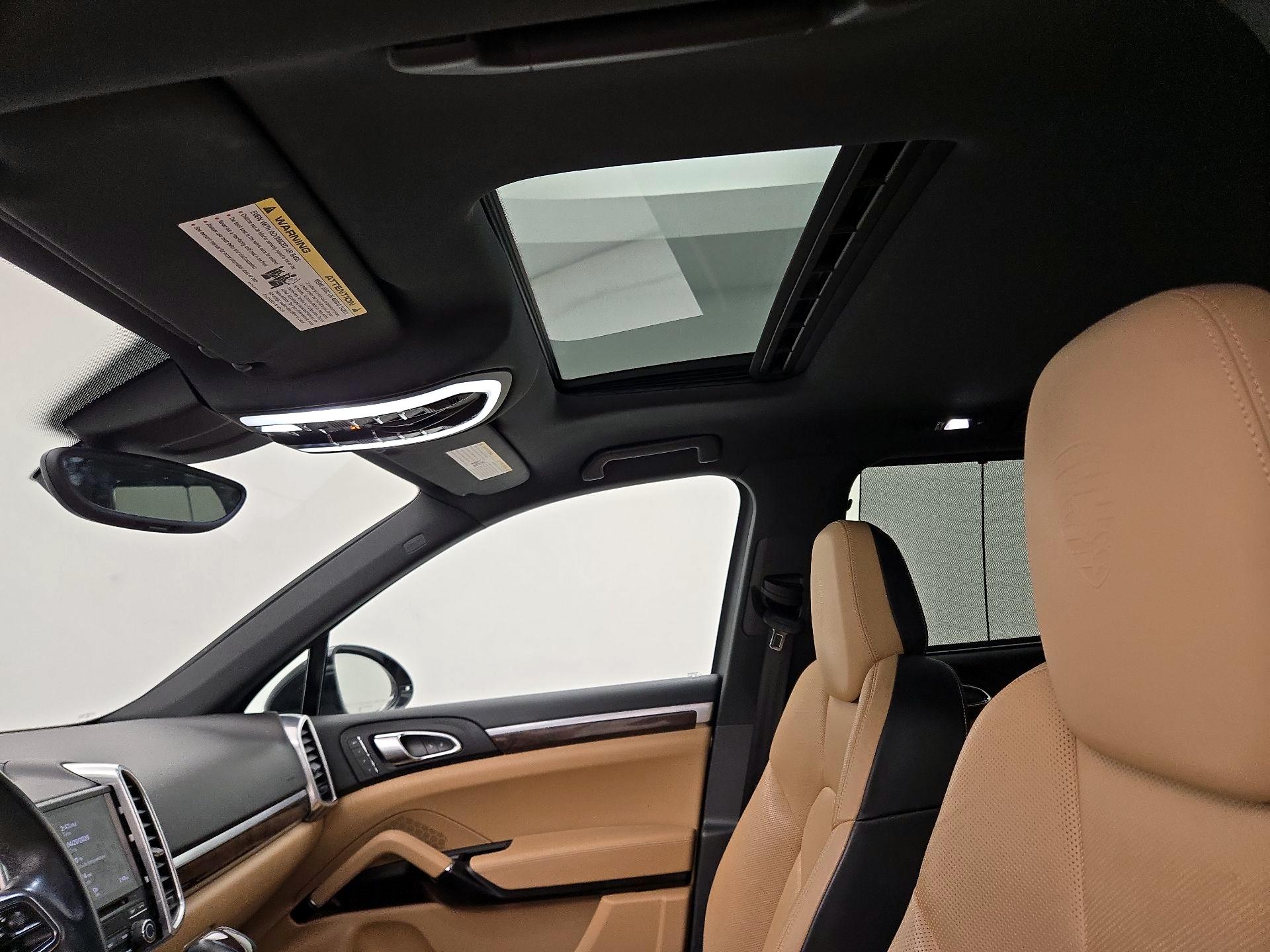 Thumbnail: 2018 Porsche Cayenne - 20