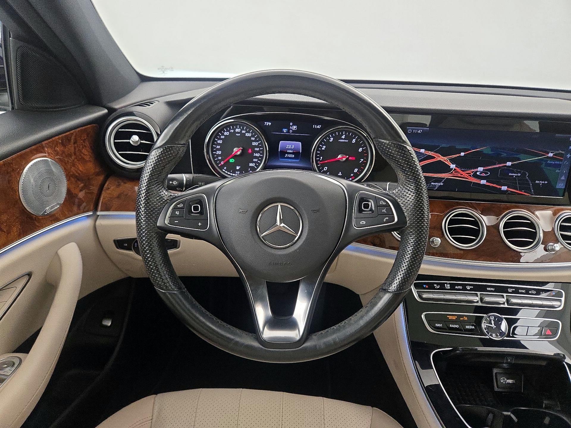 Thumbnail: 2017 Mercedes-Benz E-Class - 10