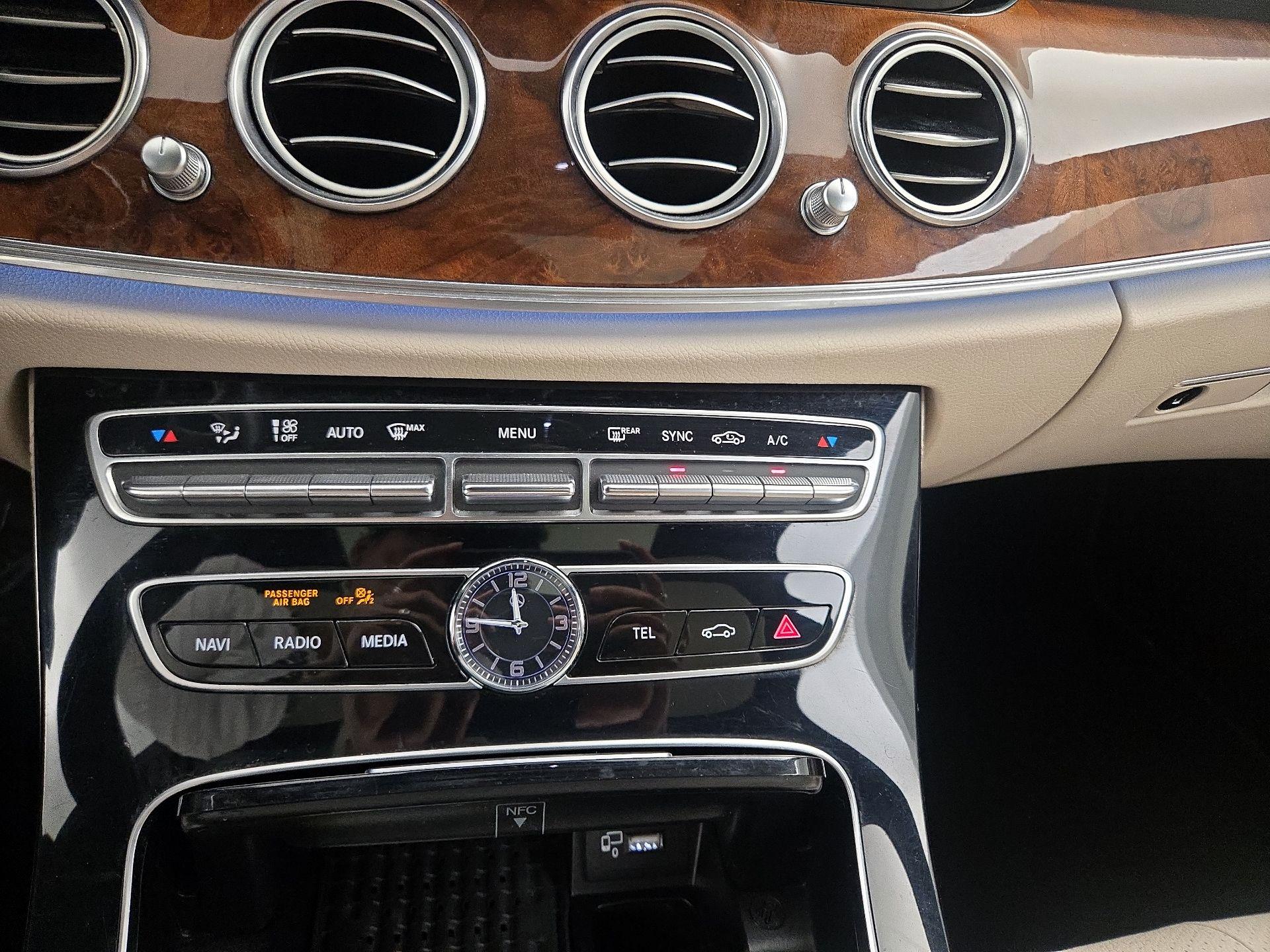 Thumbnail: 2017 Mercedes-Benz E-Class - 17