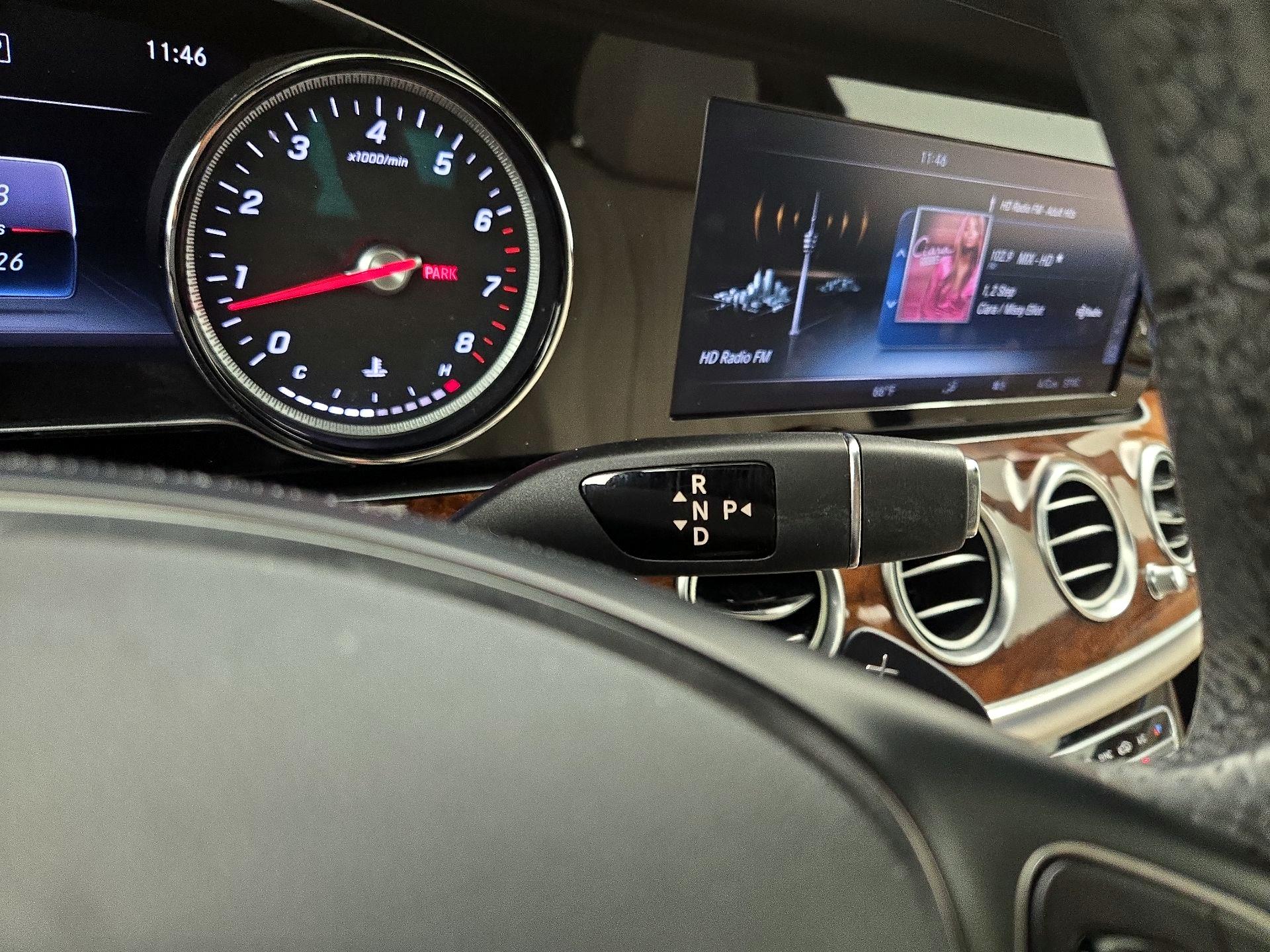 Thumbnail: 2017 Mercedes-Benz E-Class - 18