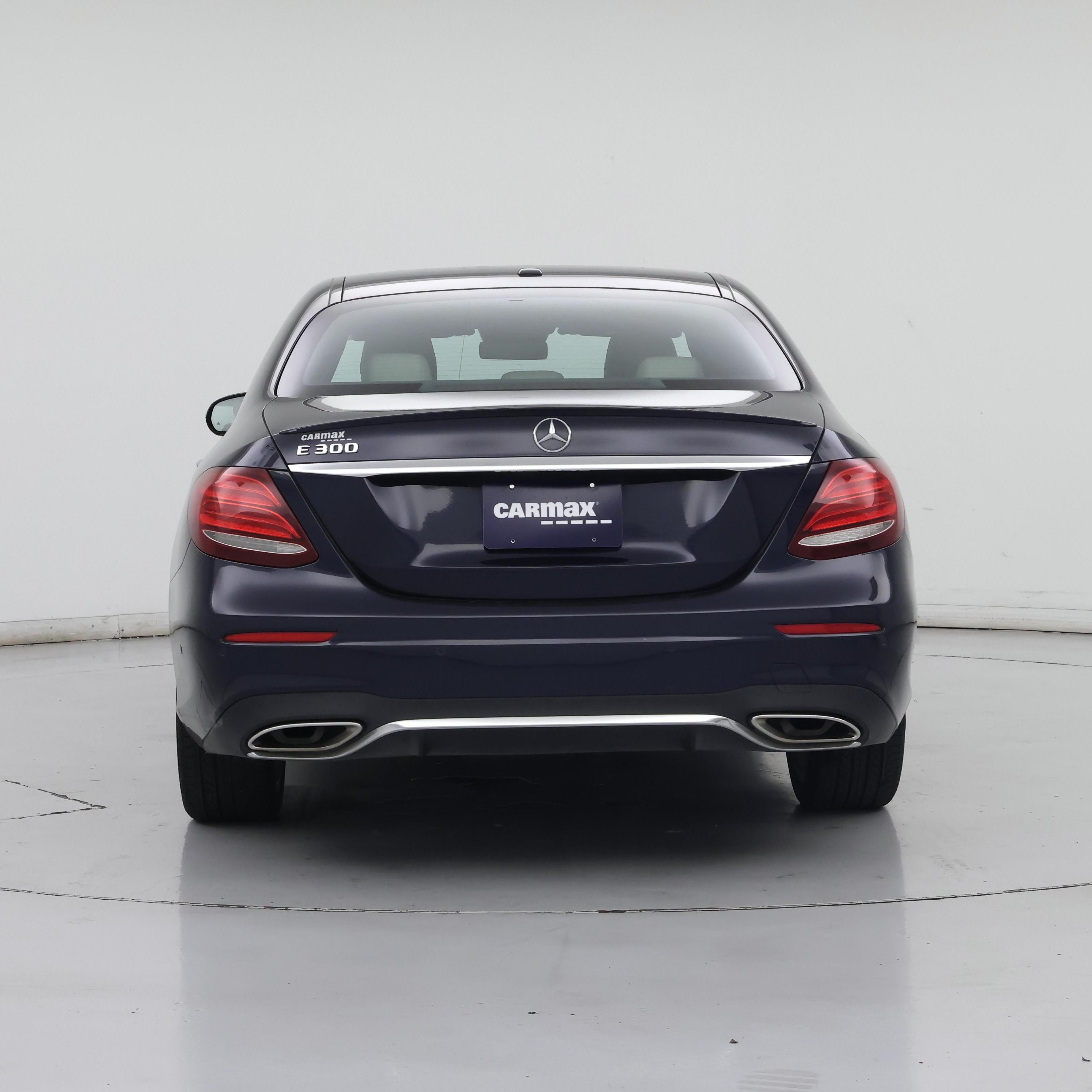 Thumbnail: 2017 Mercedes-Benz E-Class - 6