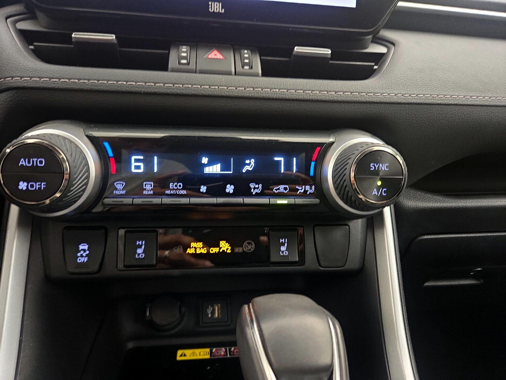 Thumbnail: 2023 Toyota RAV4 - 16