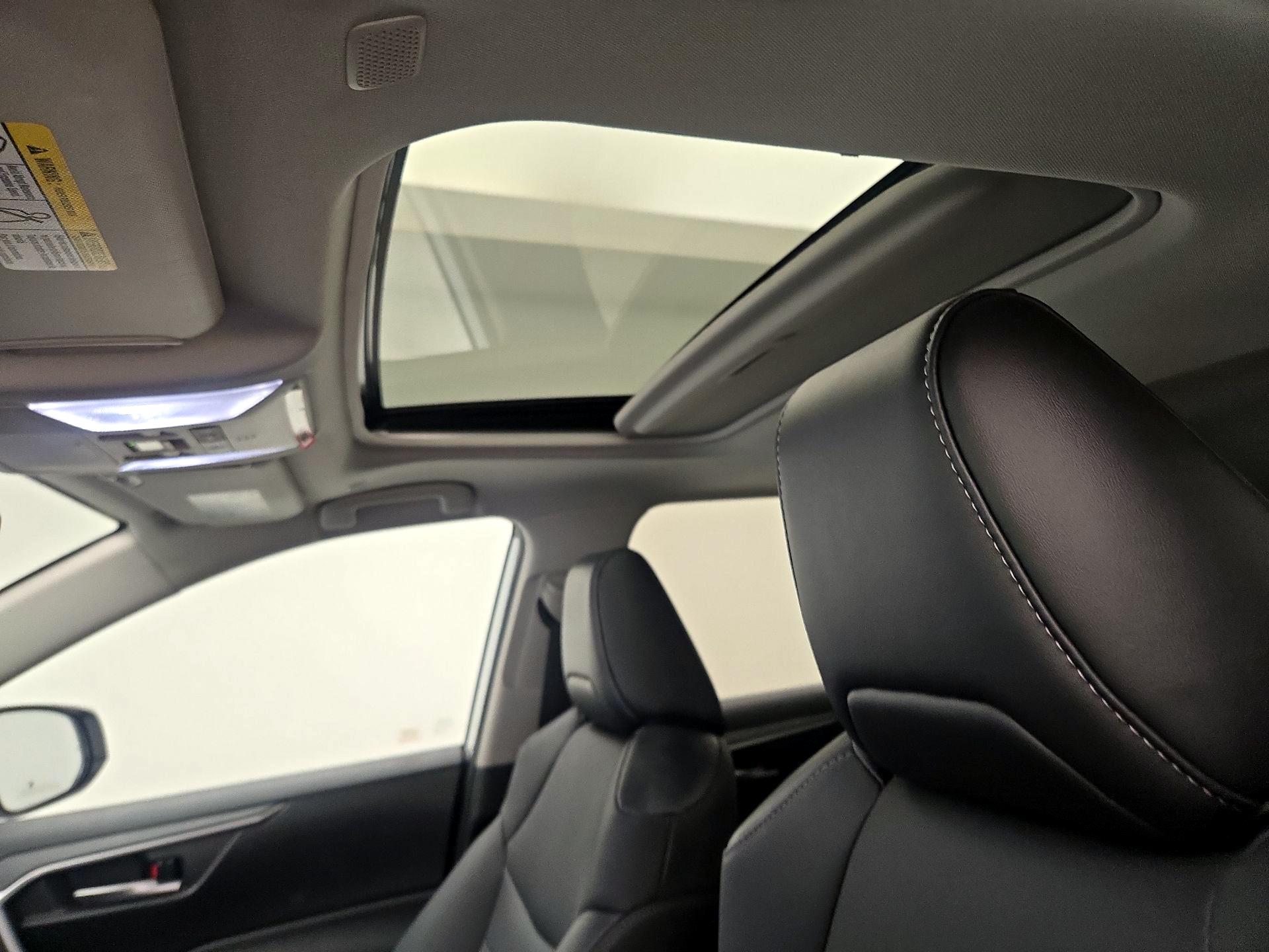 Thumbnail: 2023 Toyota RAV4 - 19