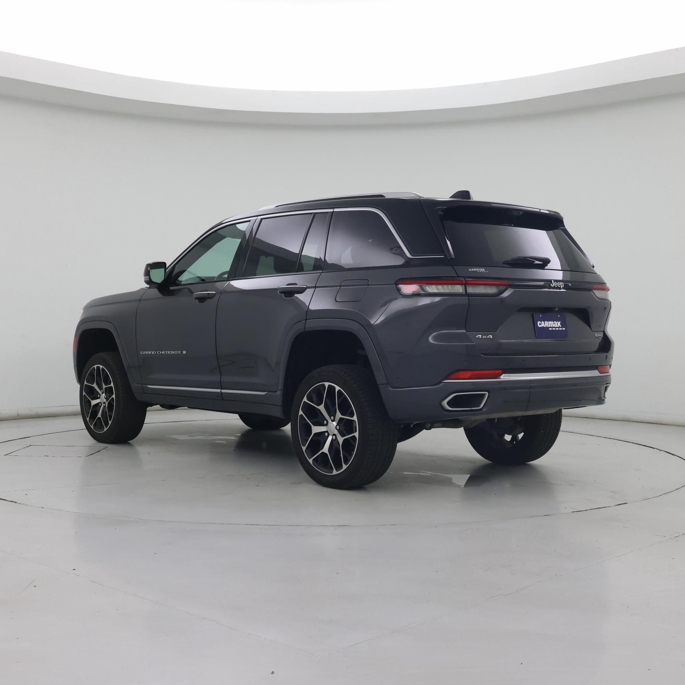 Thumbnail: 2022 Jeep Grand Cherokee - 2