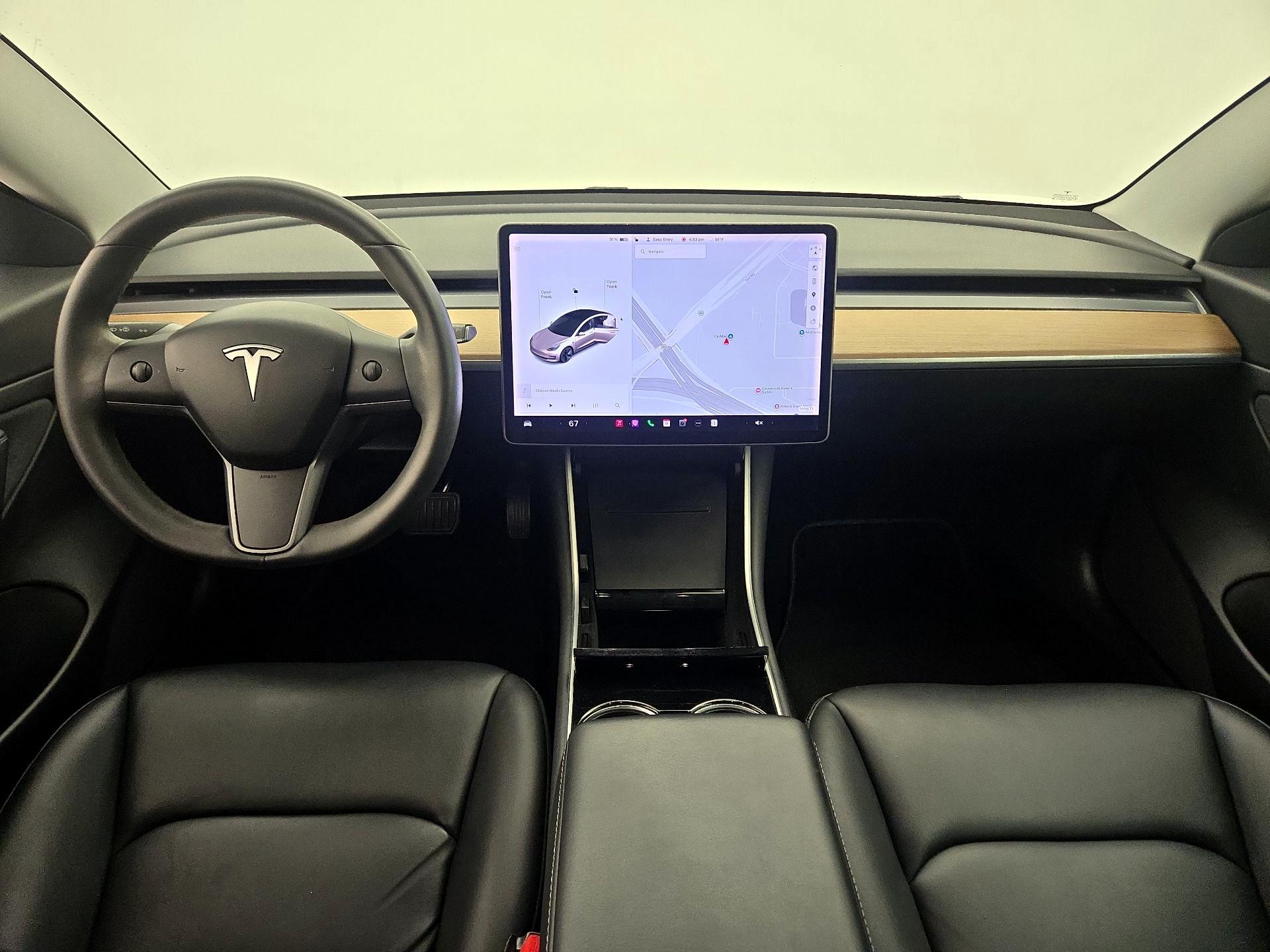 Thumbnail: 2020 Tesla Model 3 - 9