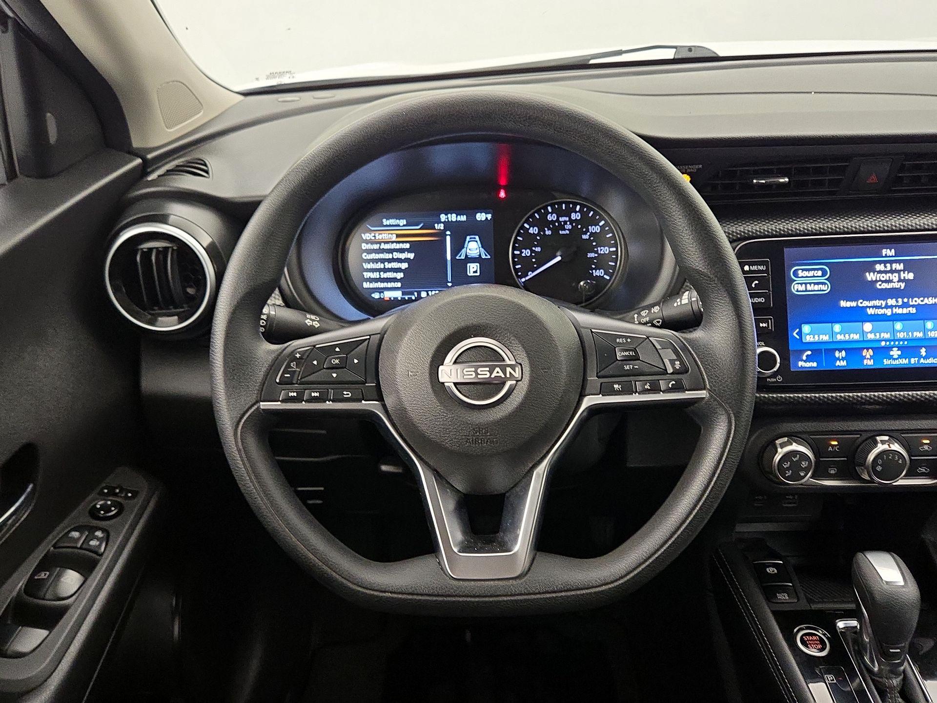 Thumbnail: 2024 Nissan Kicks - 10