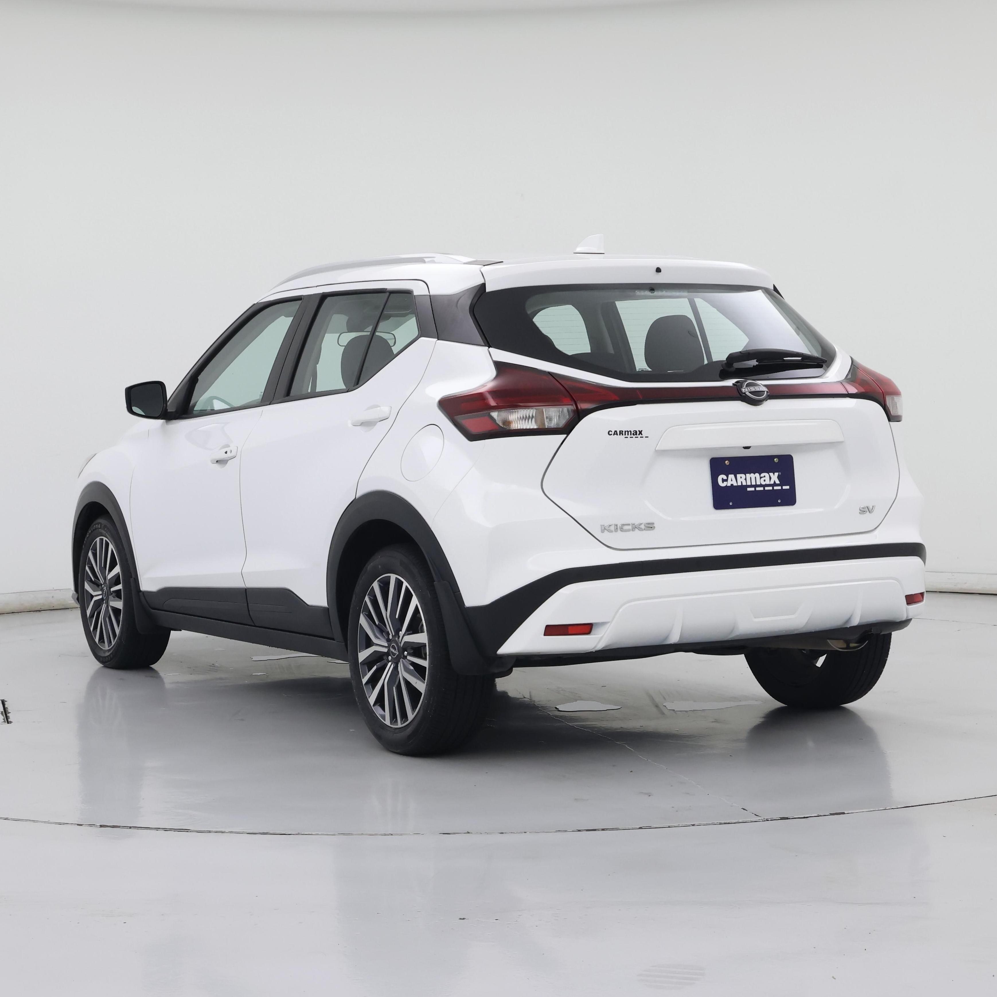Thumbnail: 2024 Nissan Kicks - 2