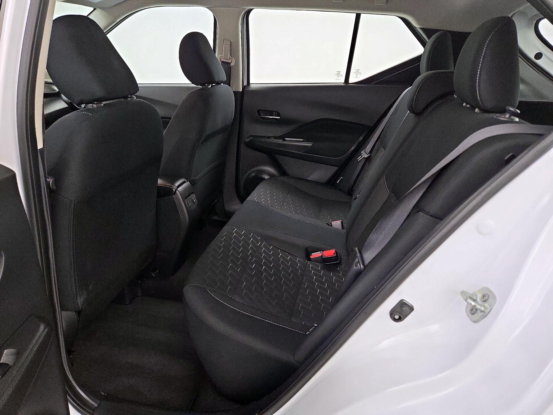 Thumbnail: 2024 Nissan Kicks - 19