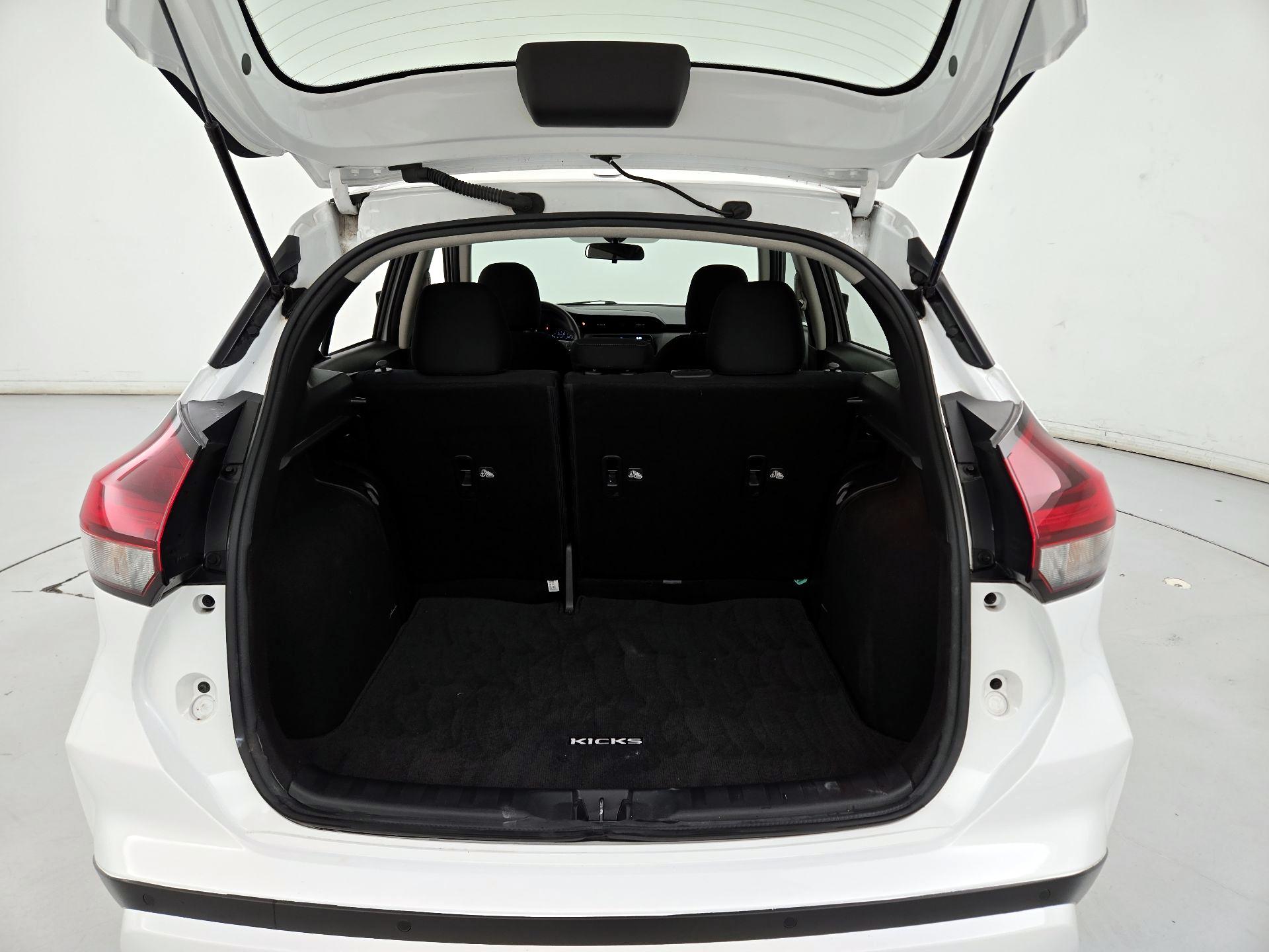Thumbnail: 2024 Nissan Kicks - 20