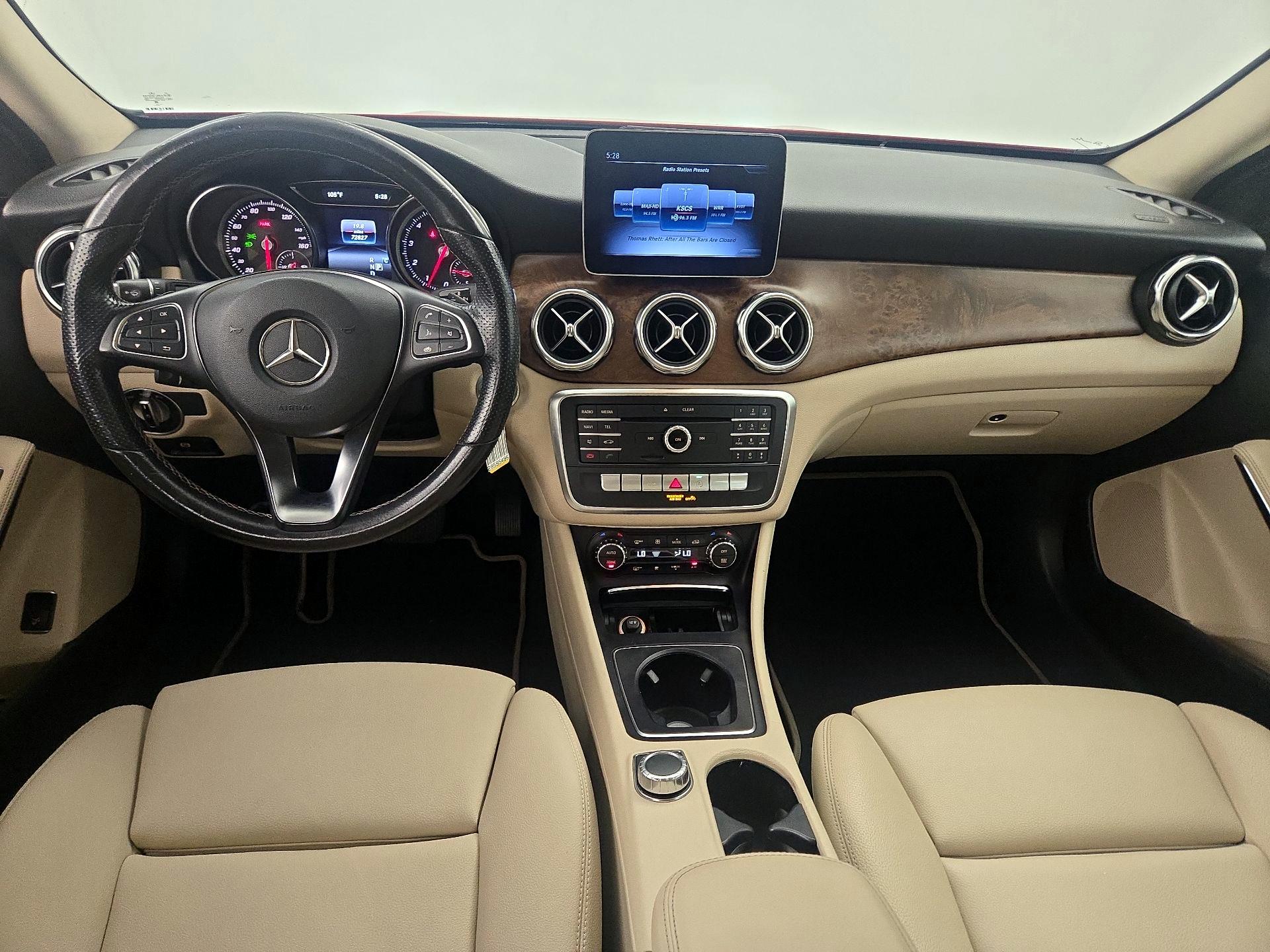 Thumbnail: 2019 Mercedes-Benz GLA - 9