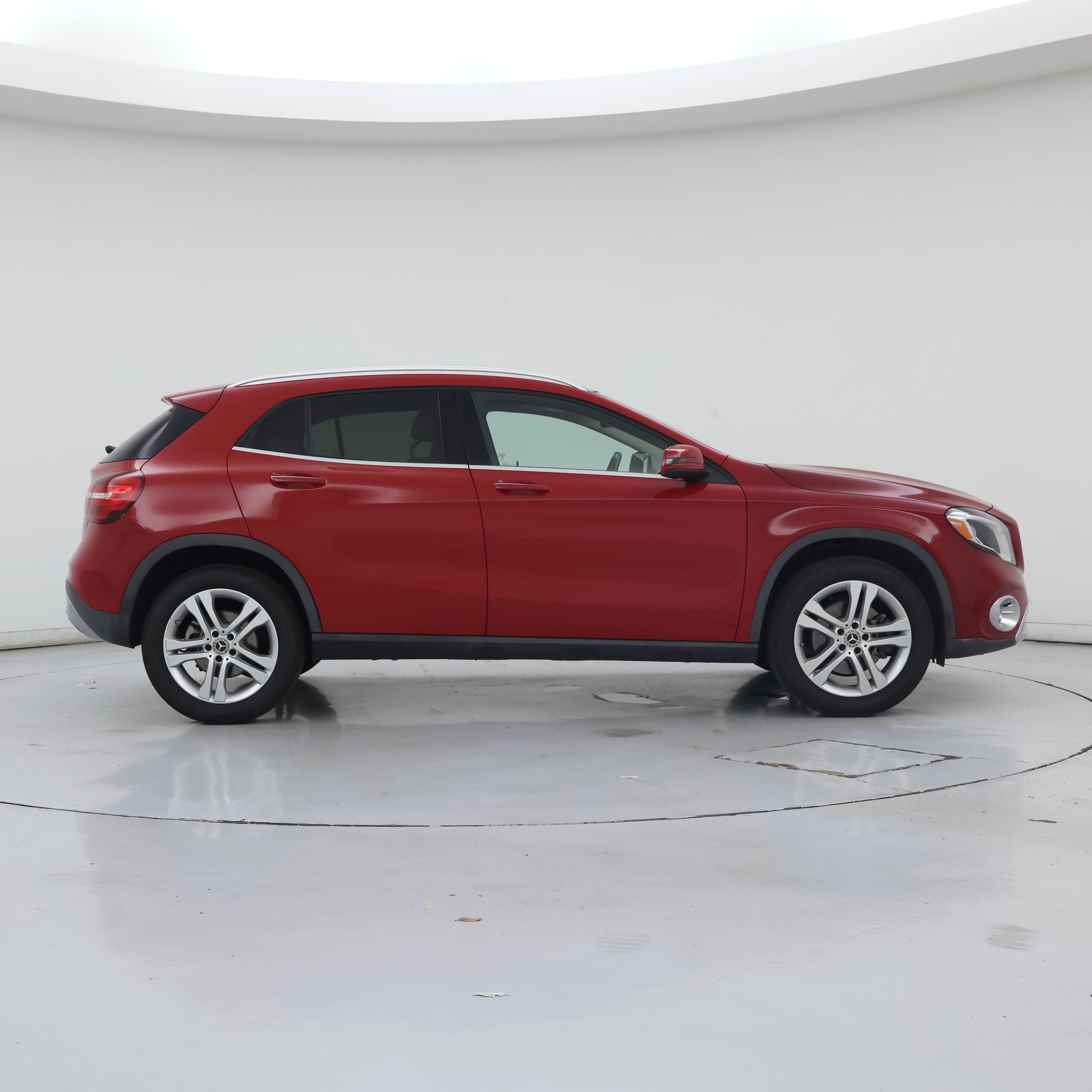 Thumbnail: 2019 Mercedes-Benz GLA - 7
