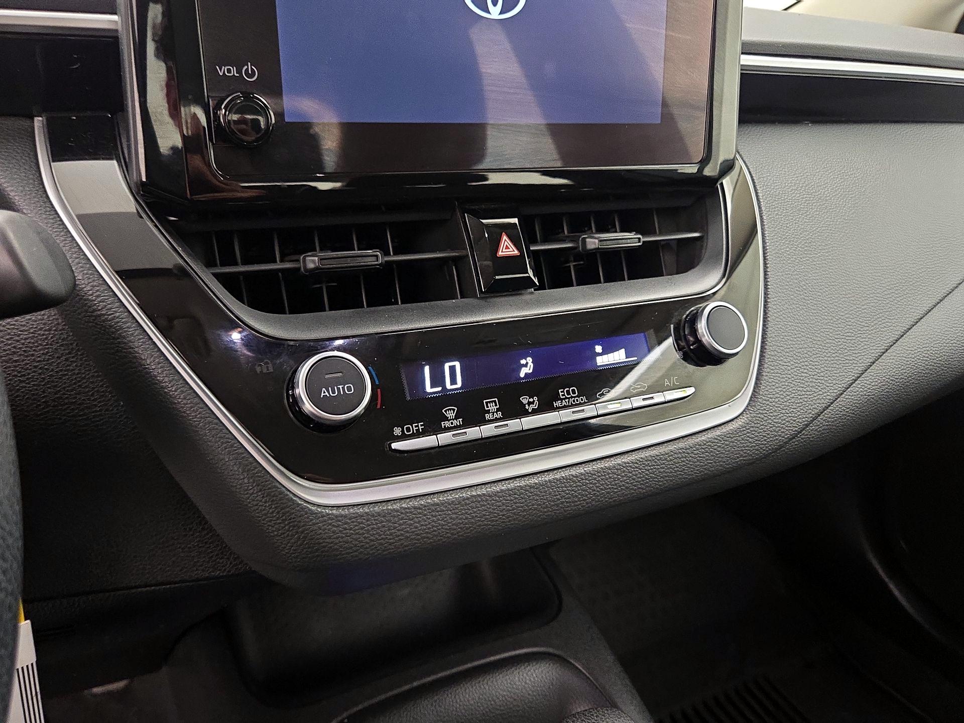 Thumbnail: 2023 Toyota Corolla - 16