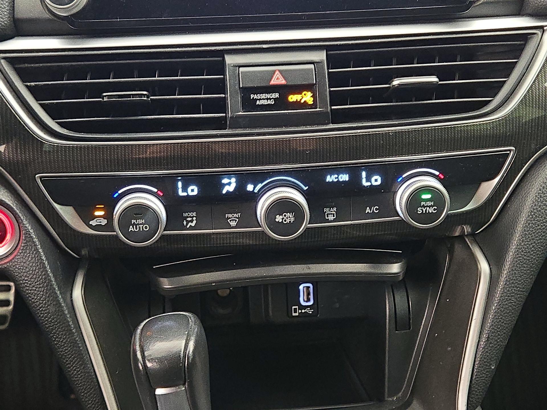 Thumbnail: 2019 Honda Accord - 16