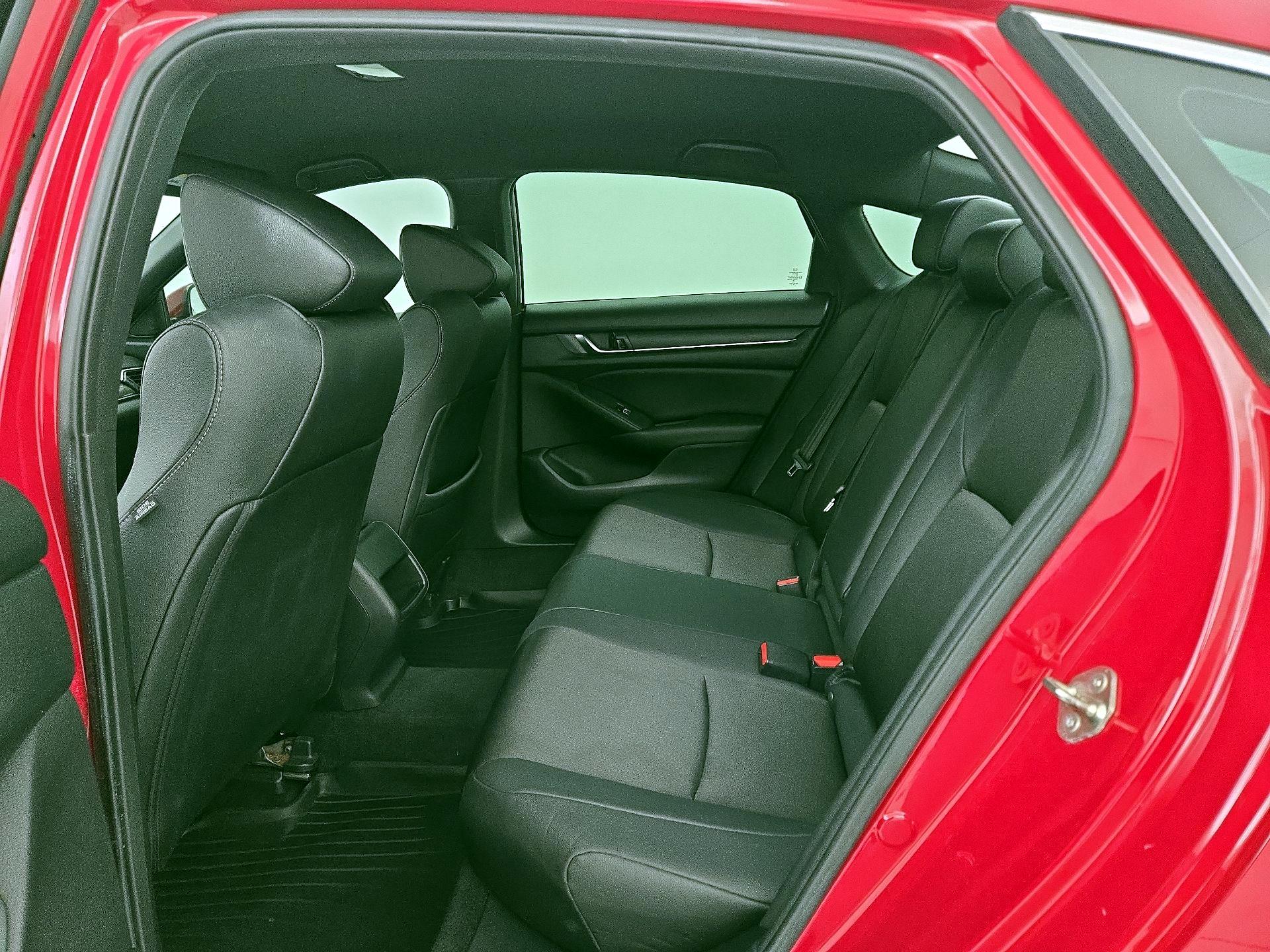 Thumbnail: 2019 Honda Accord - 19