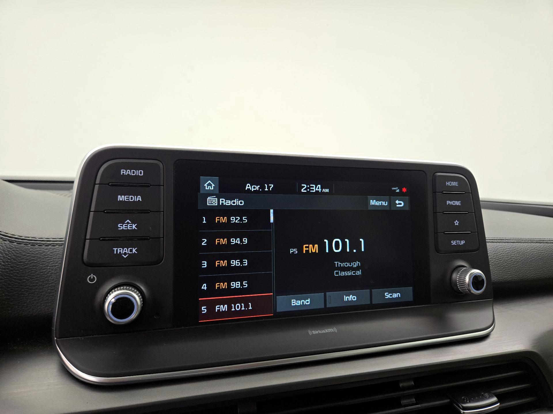 Thumbnail: 2021 Kia Telluride - 15