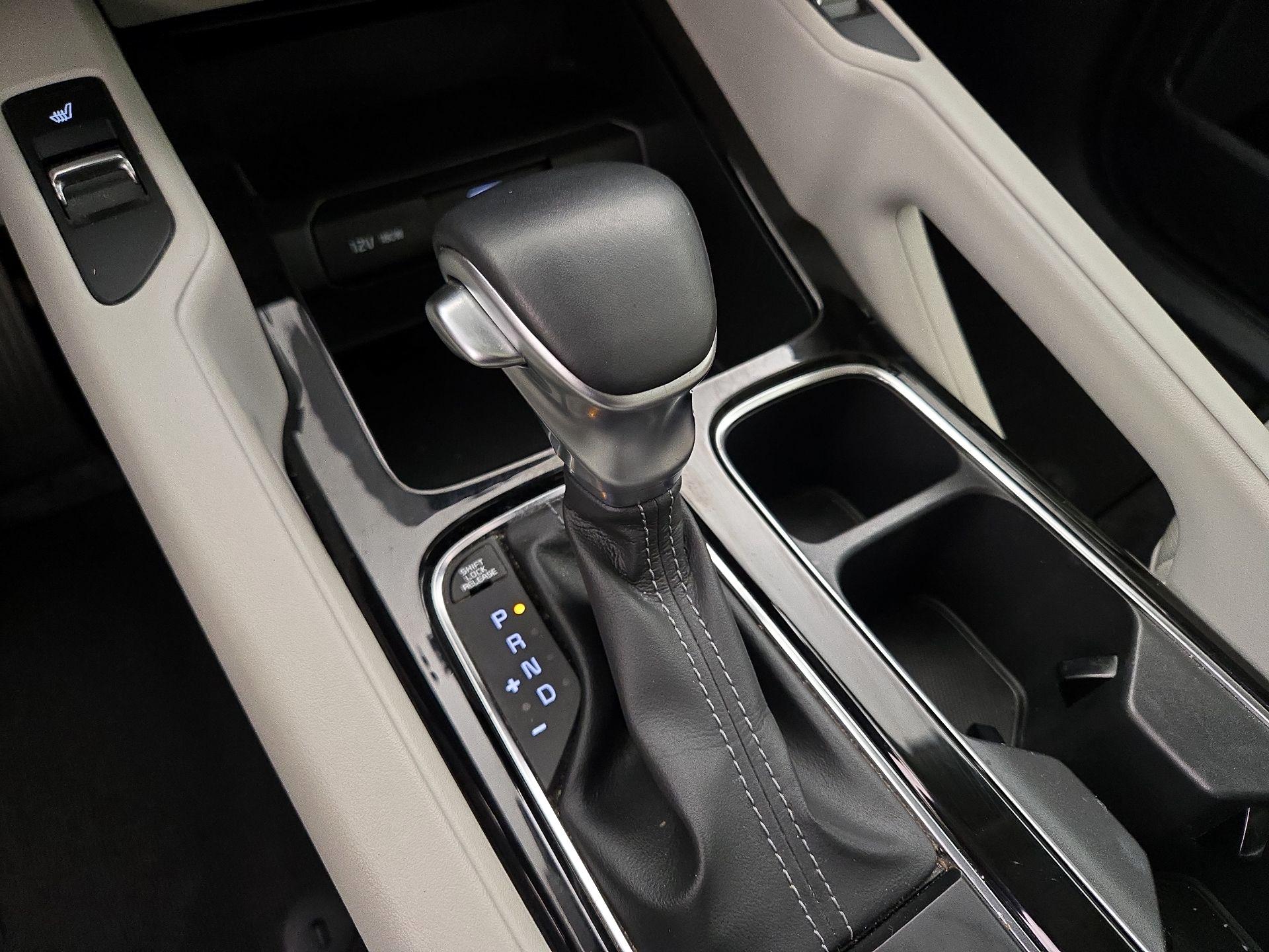 Thumbnail: 2021 Kia Telluride - 17